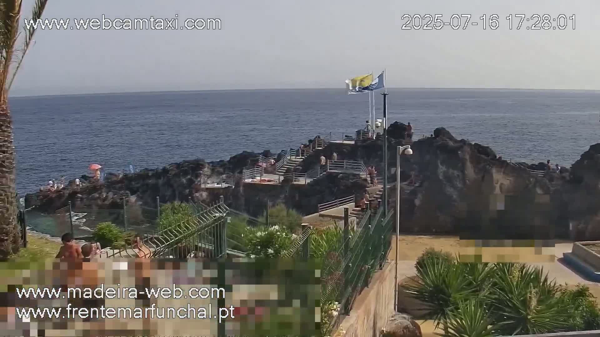 Sao Martinho, Praia da Ponta Gorda Coast Live Cam - Funchal, Madeira, Portugal