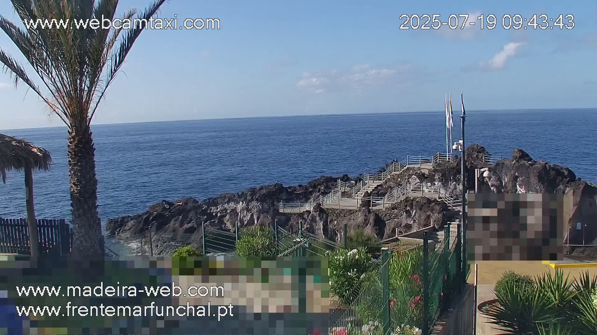 Sao Martinho, Praia da Ponta Gorda Coast Live Cam - Funchal, Madeira, Portugal