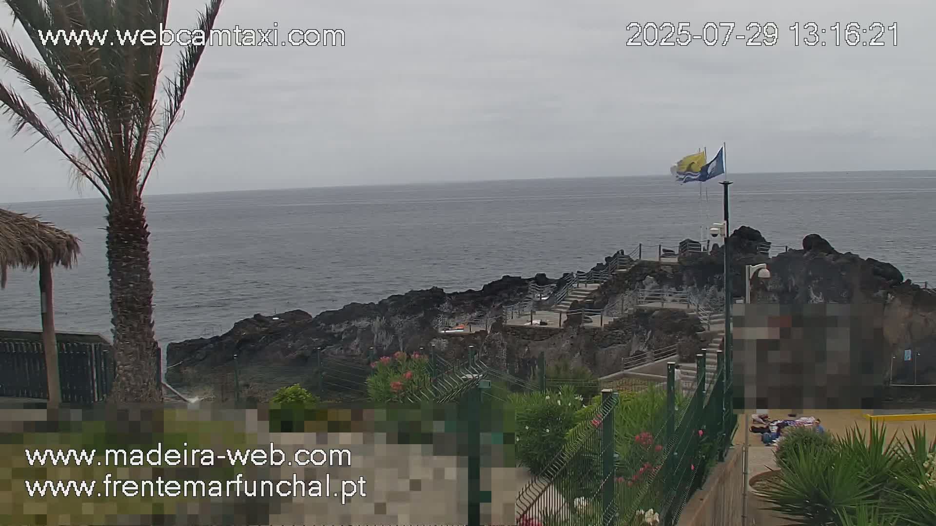 Sao Martinho, Praia da Ponta Gorda Coast Live Cam - Funchal, Madeira, Portugal