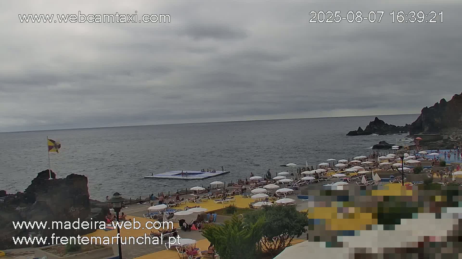 Sao Martinho, Praia da Ponta Gorda Coast Live Cam - Funchal, Madeira, Portugal