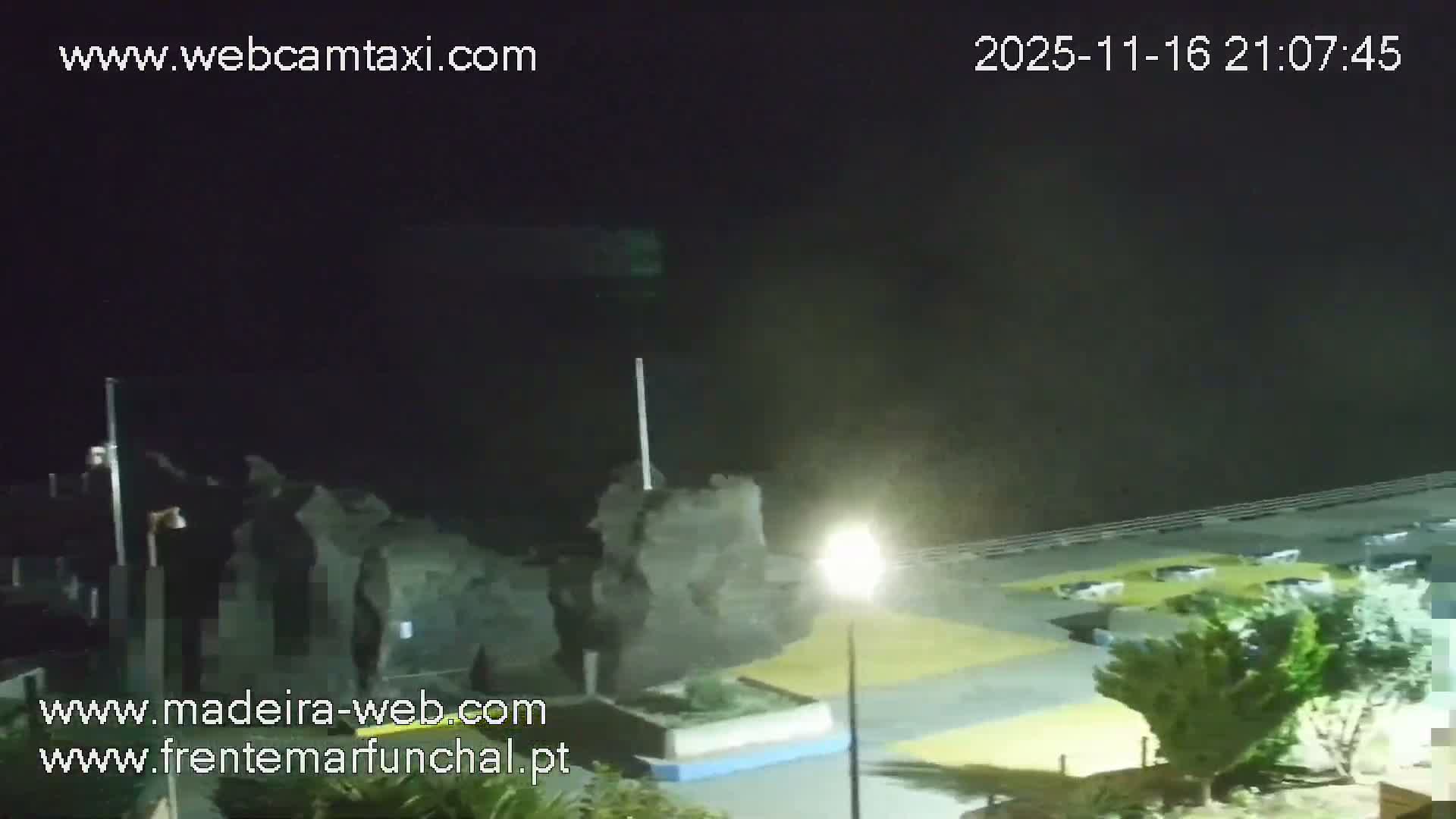 Sao Martinho, Praia da Ponta Gorda Coast Live Cam - Funchal, Madeira, Portugal