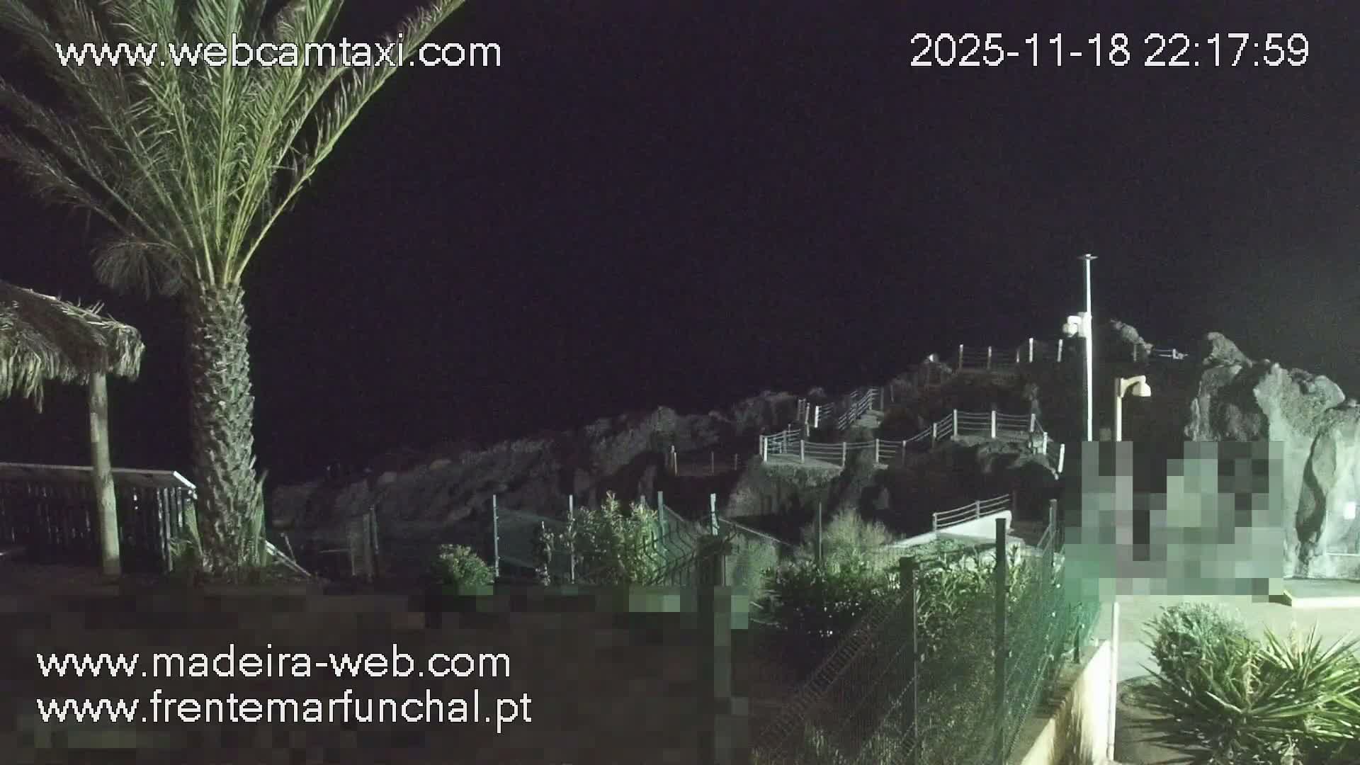 Sao Martinho, Praia da Ponta Gorda Coast Live Cam - Funchal, Madeira, Portugal