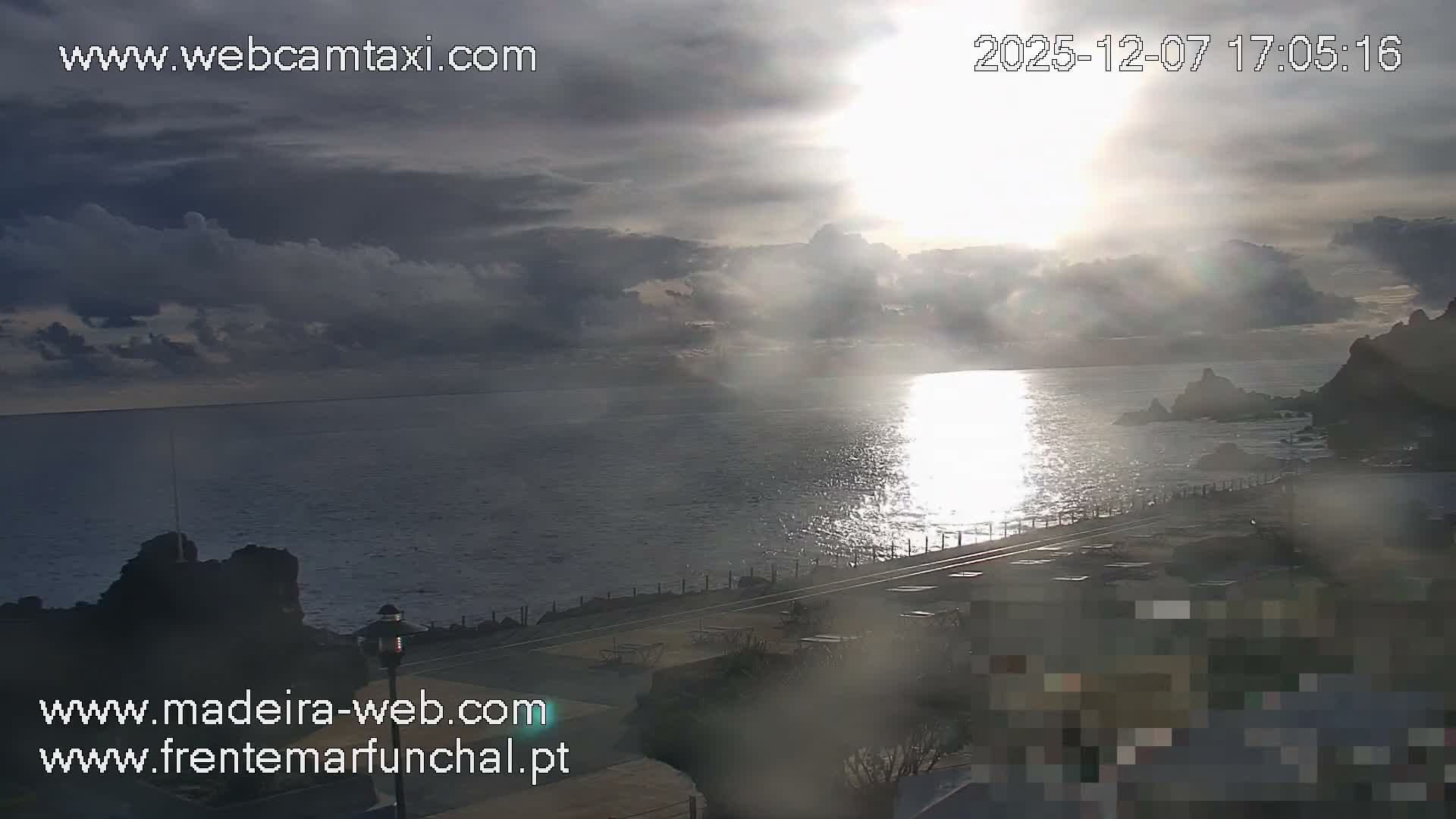 Sao Martinho, Praia da Ponta Gorda Coast Live Cam - Funchal, Madeira, Portugal