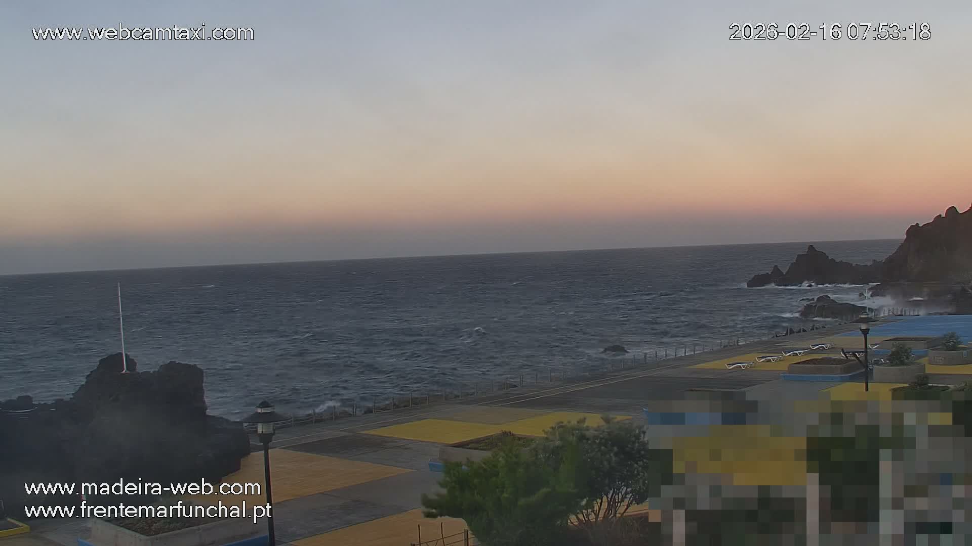 Sao Martinho, Praia da Ponta Gorda Coast Live Cam - Funchal, Madeira, Portugal