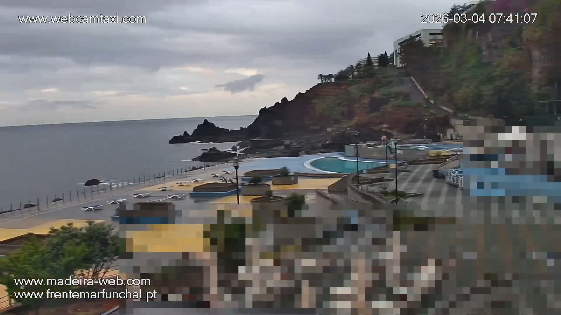 Sao Martinho, Praia da Ponta Gorda Coast Live Cam - Funchal, Madeira, Portugal