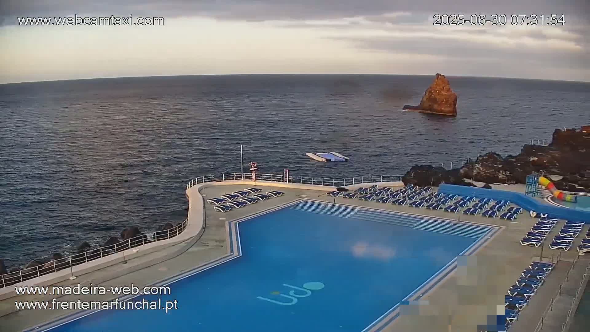 Sao Martinho, Lido Bathing Pool Complex Live Cam -  Funchal, Madeira, Portugal