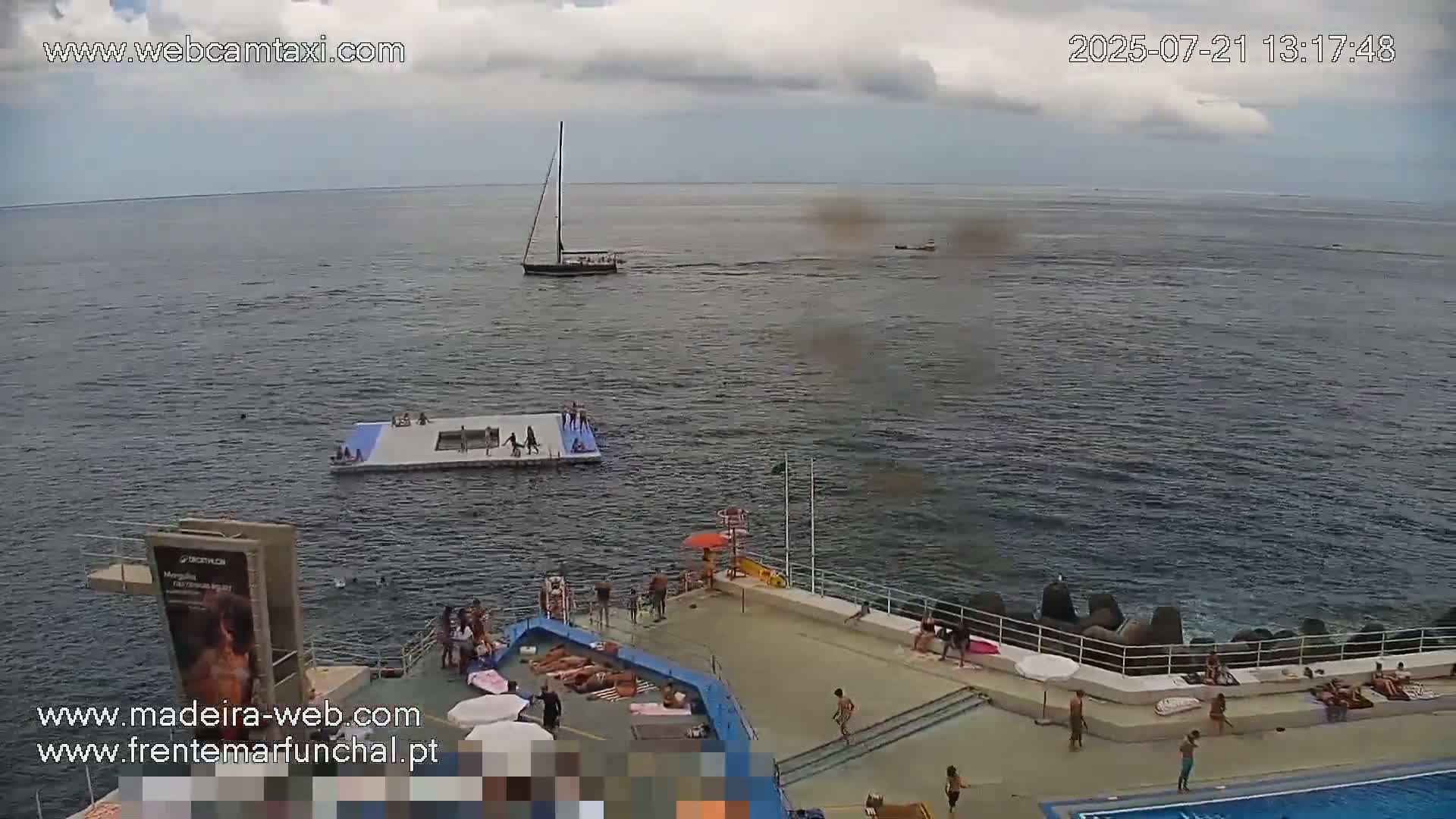 Sao Martinho, Lido Bathing Pool Complex Live Cam -  Funchal, Madeira, Portugal