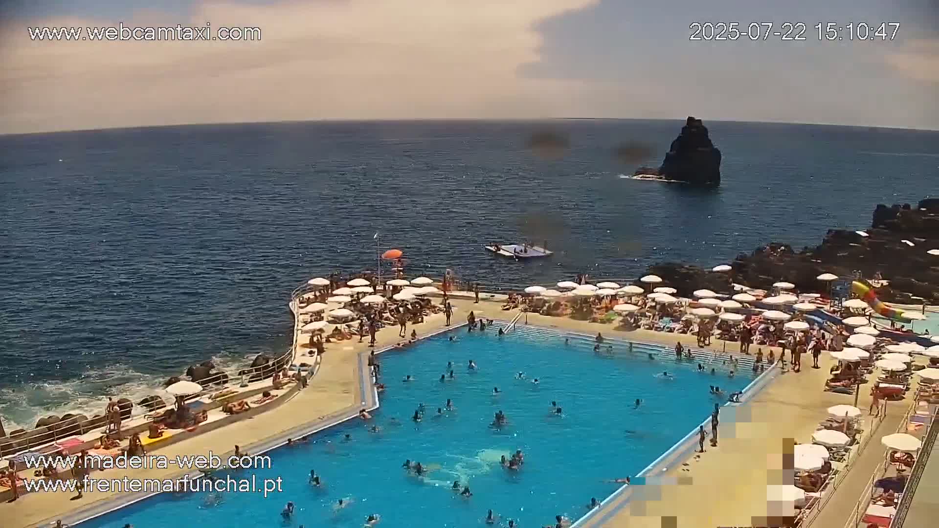 Sao Martinho, Lido Bathing Pool Complex Live Cam -  Funchal, Madeira, Portugal