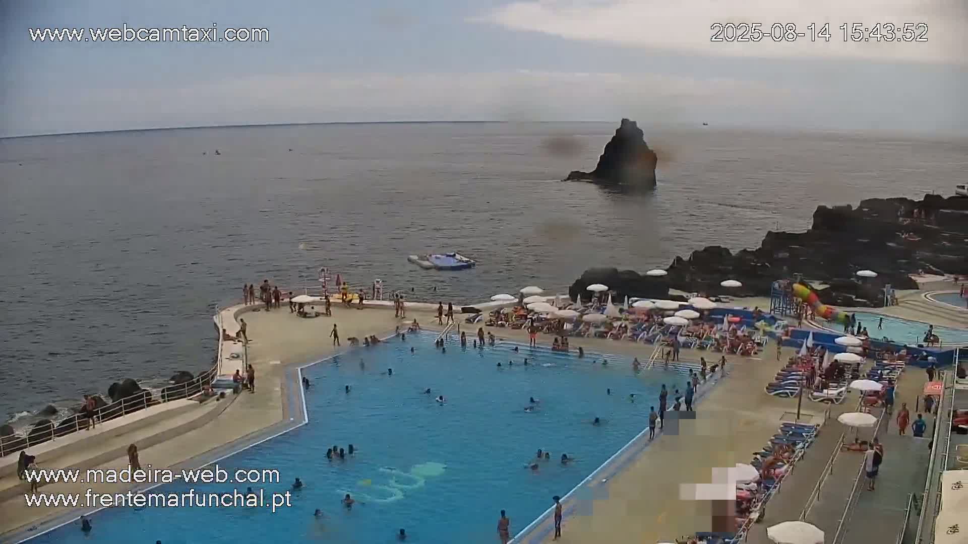 Sao Martinho, Lido Bathing Pool Complex Live Cam -  Funchal, Madeira, Portugal