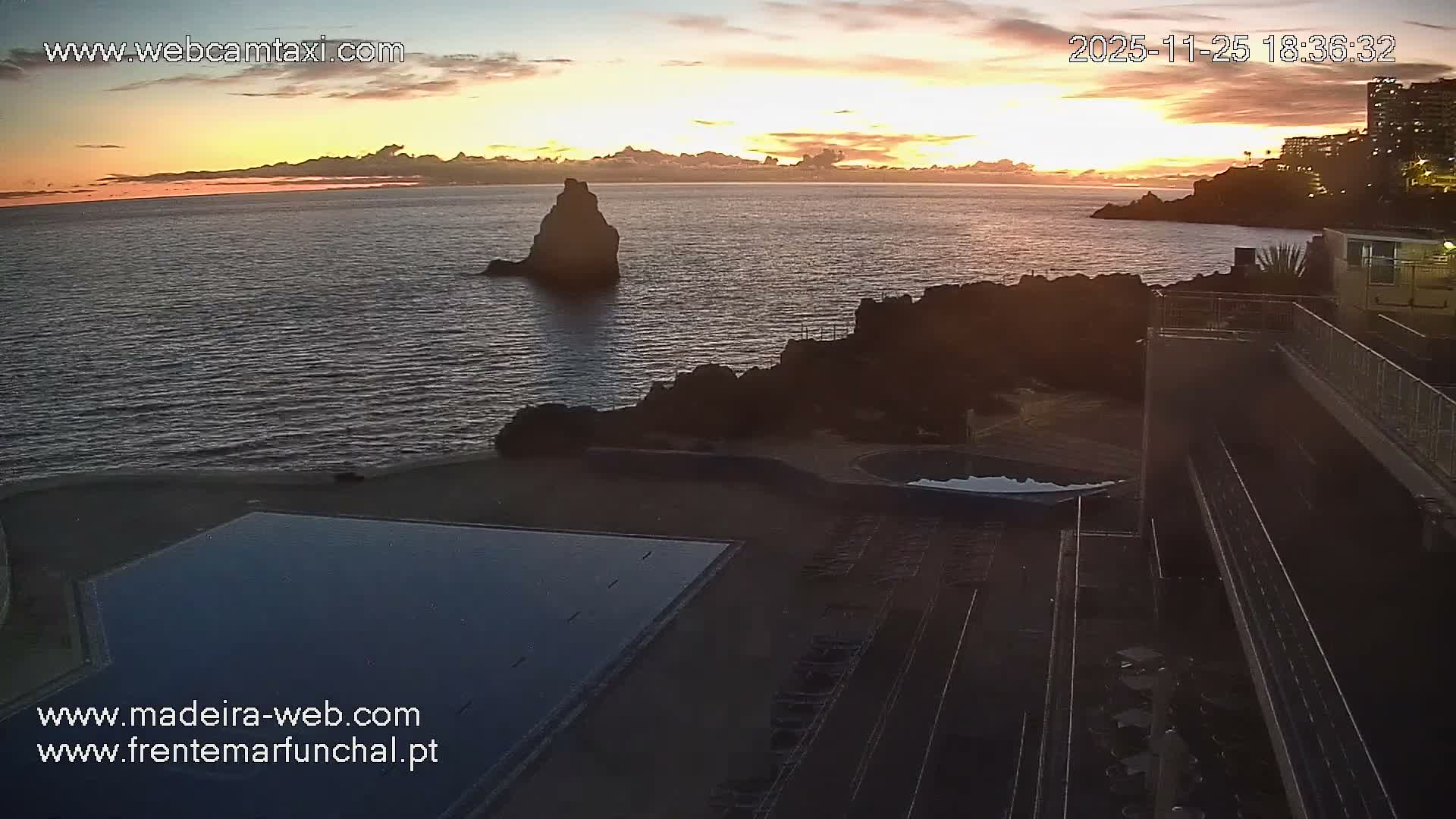 Sao Martinho, Lido Bathing Pool Complex Live Cam -  Funchal, Madeira, Portugal