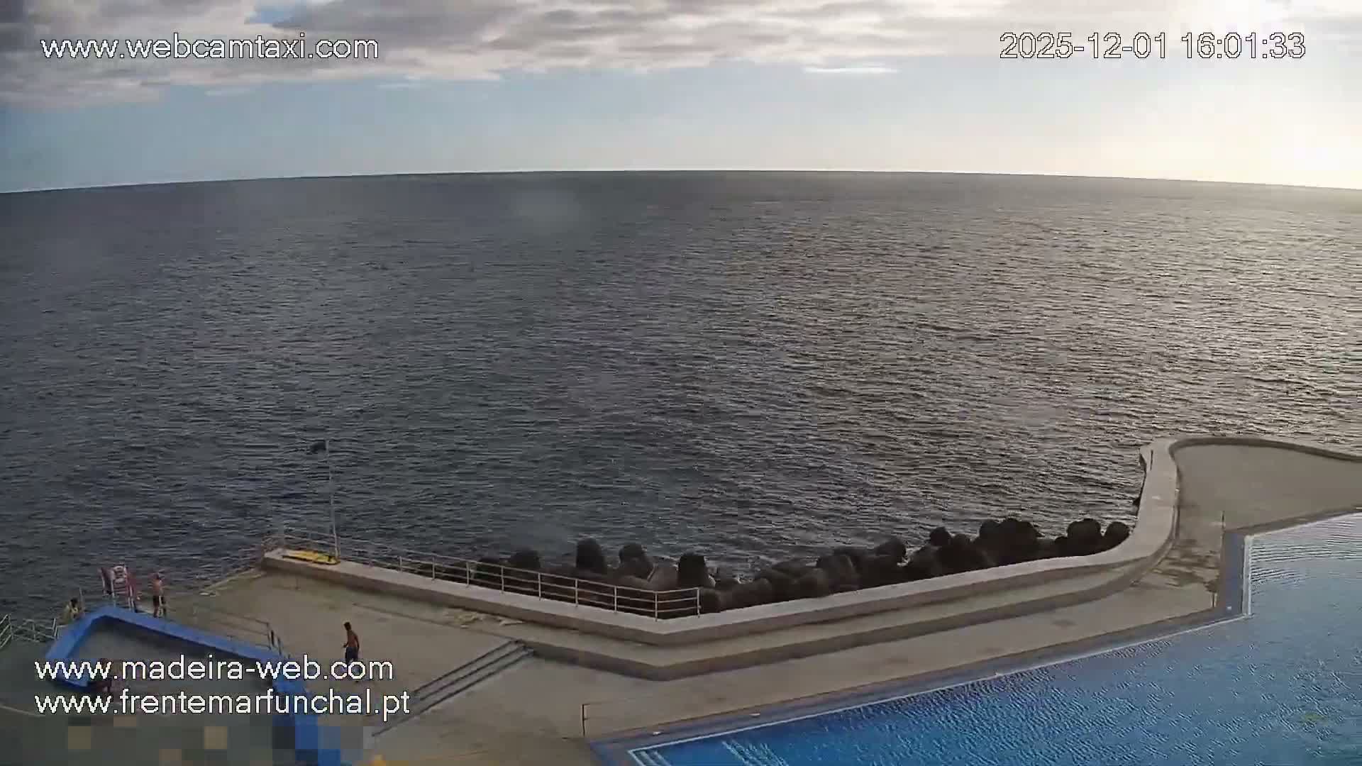 Sao Martinho, Lido Bathing Pool Complex Live Cam -  Funchal, Madeira, Portugal