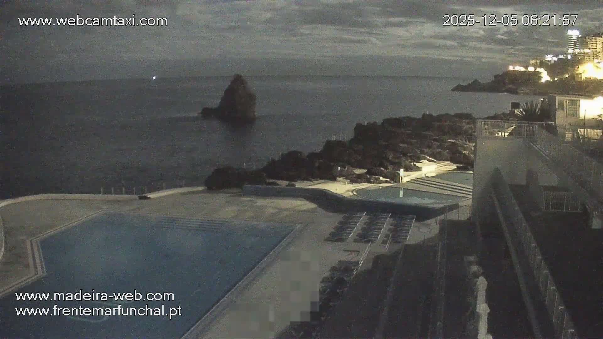 Sao Martinho, Lido Bathing Pool Complex Live Cam -  Funchal, Madeira, Portugal