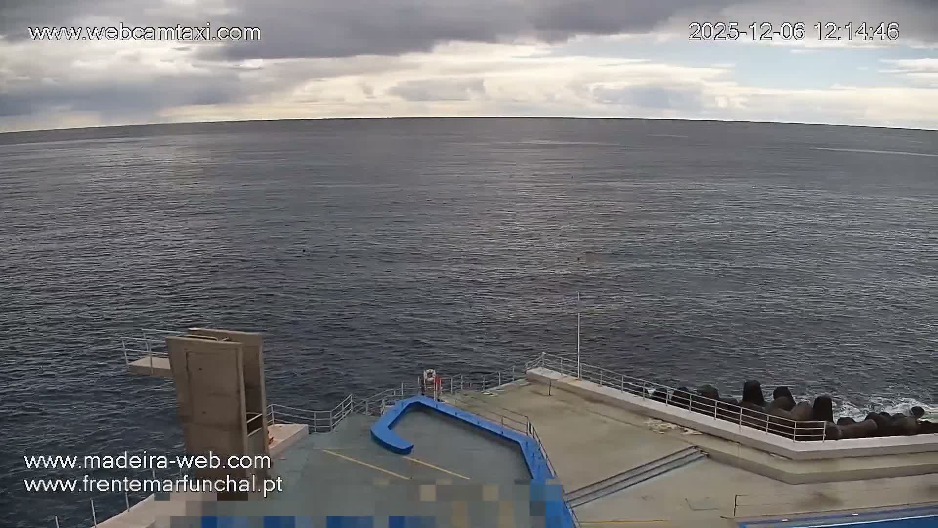 Sao Martinho, Lido Bathing Pool Complex Live Cam -  Funchal, Madeira, Portugal