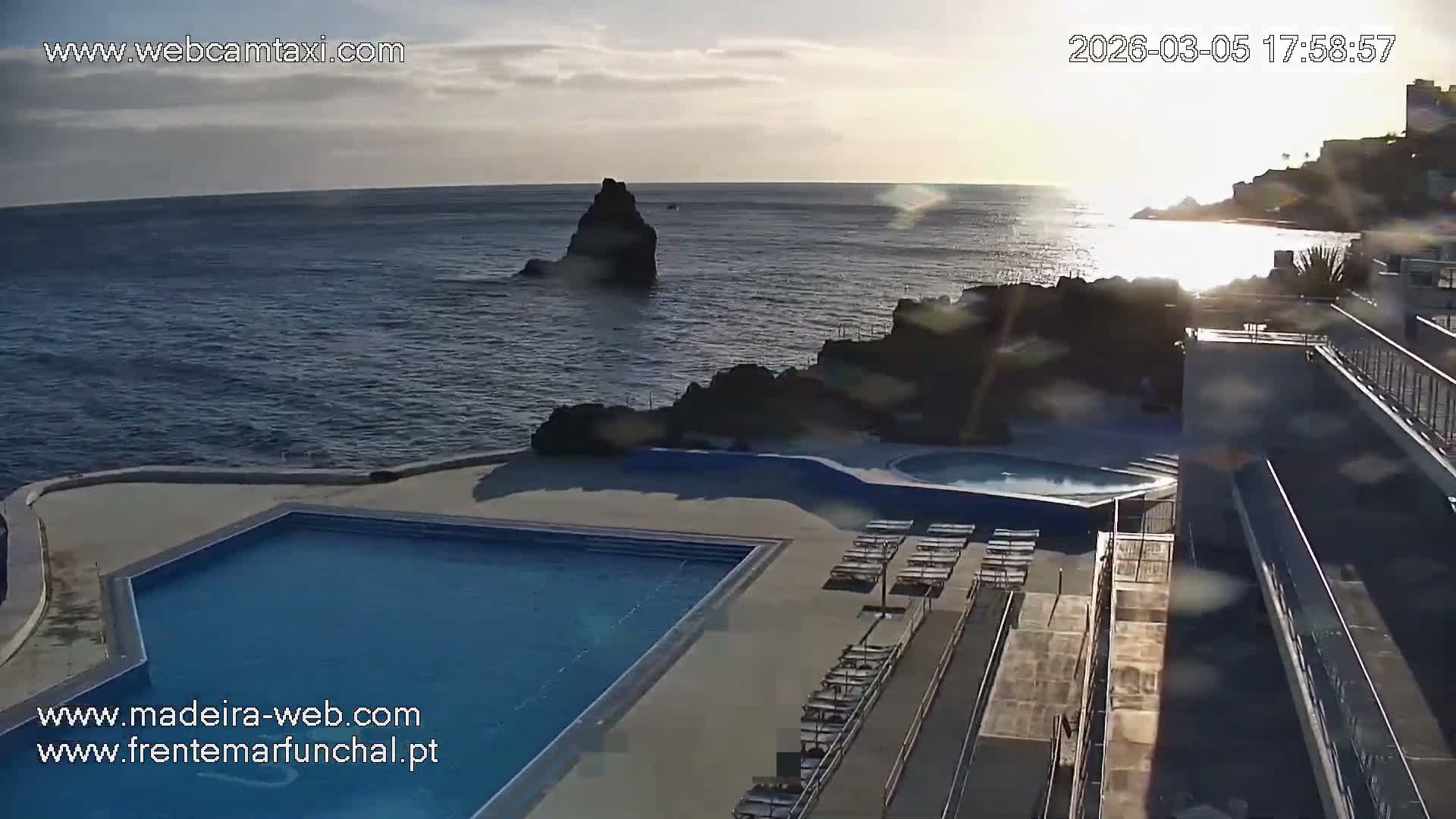Sao Martinho, Lido Bathing Pool Complex Live Cam -  Funchal, Madeira, Portugal