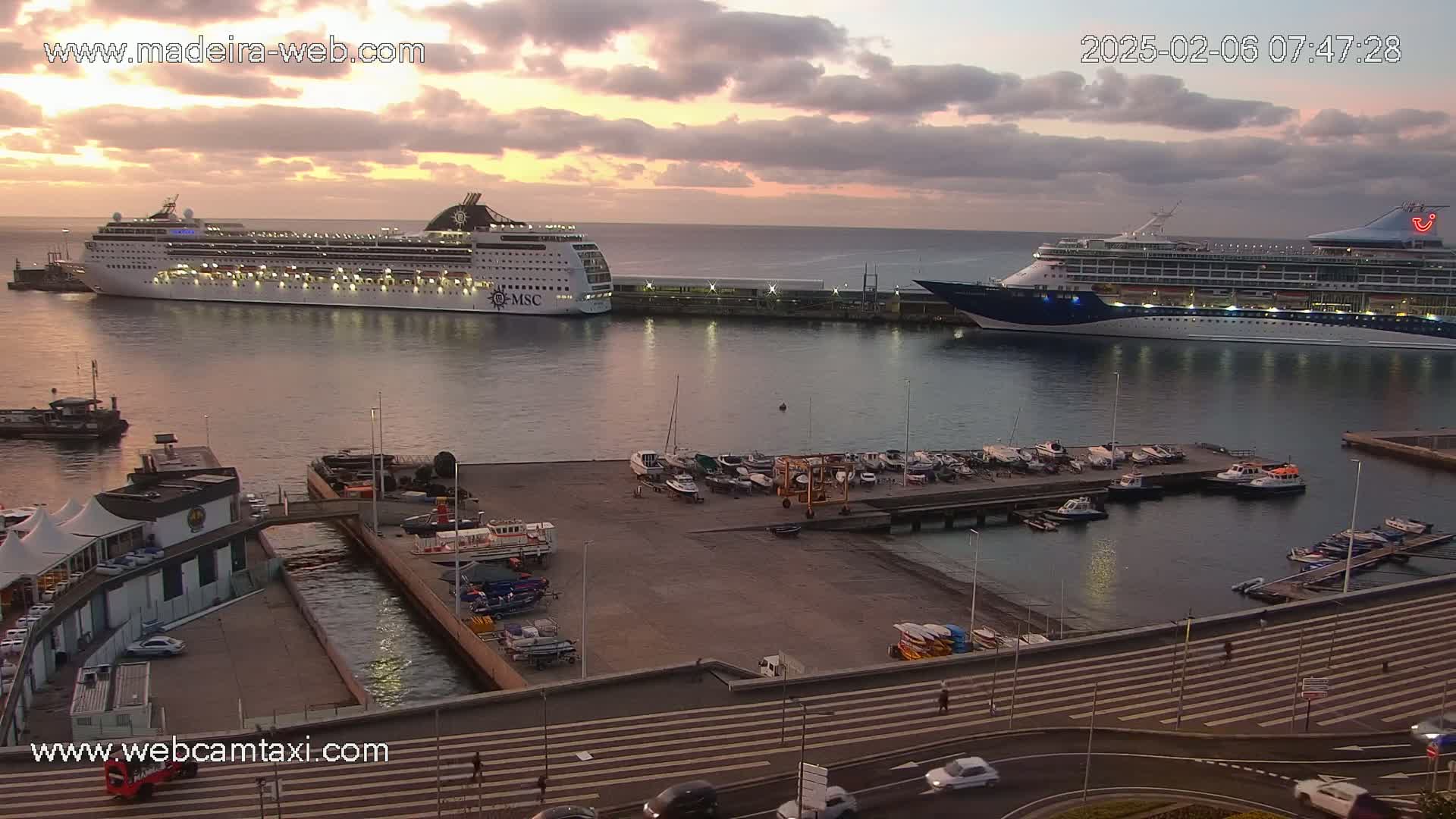 Funchal Marina & Coast Live Cam - Funchal, Madeira, Portugal