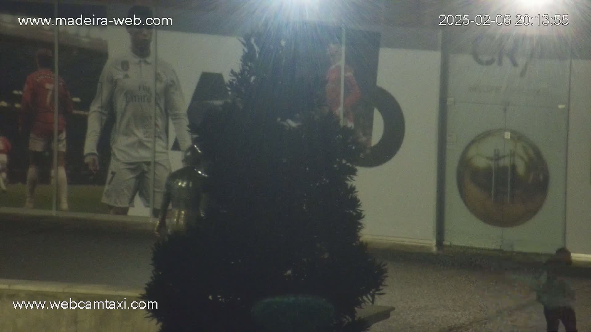 Funchal Marina & Coast Live Cam - Funchal, Madeira, Portugal