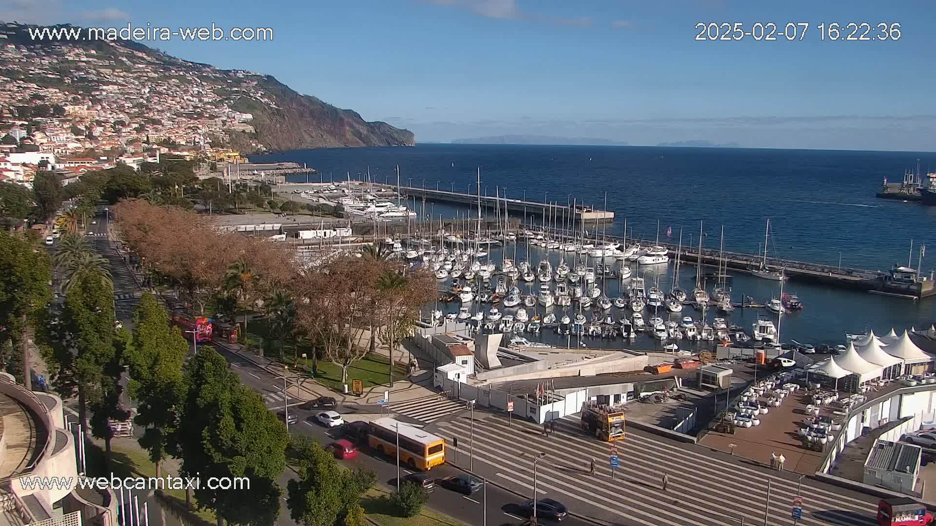 Funchal Marina & Coast Live Cam - Funchal, Madeira, Portugal