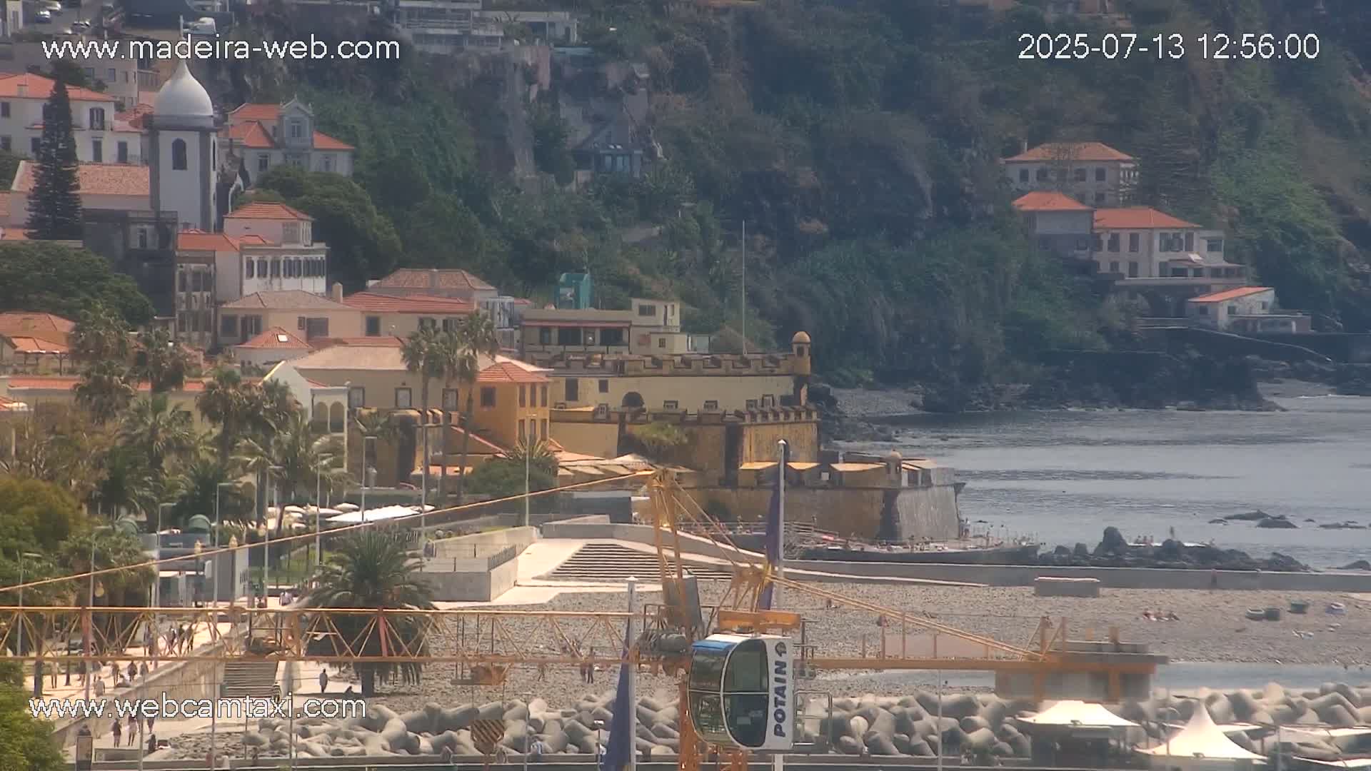 Funchal Marina & Coast Live Cam - Funchal, Madeira, Portugal