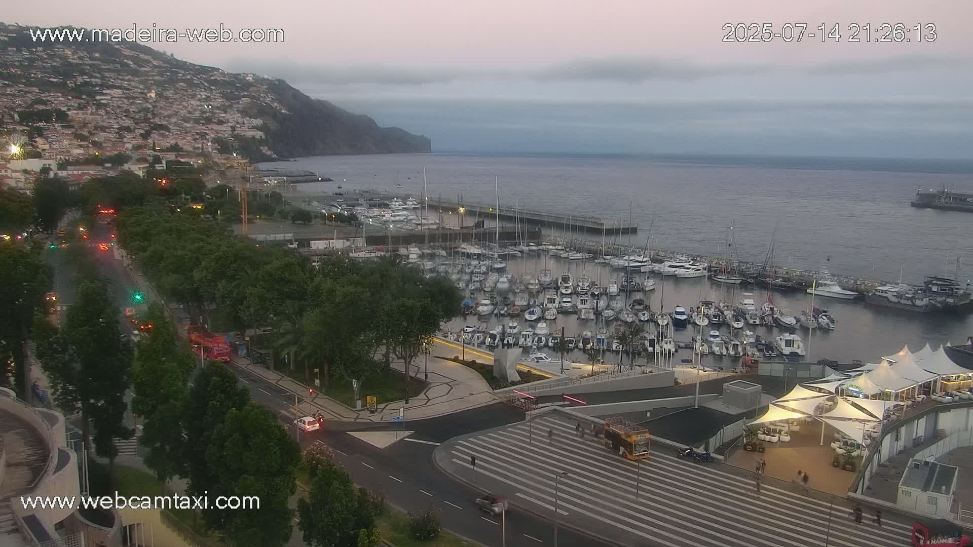 Funchal Marina & Coast Live Cam - Funchal, Madeira, Portugal