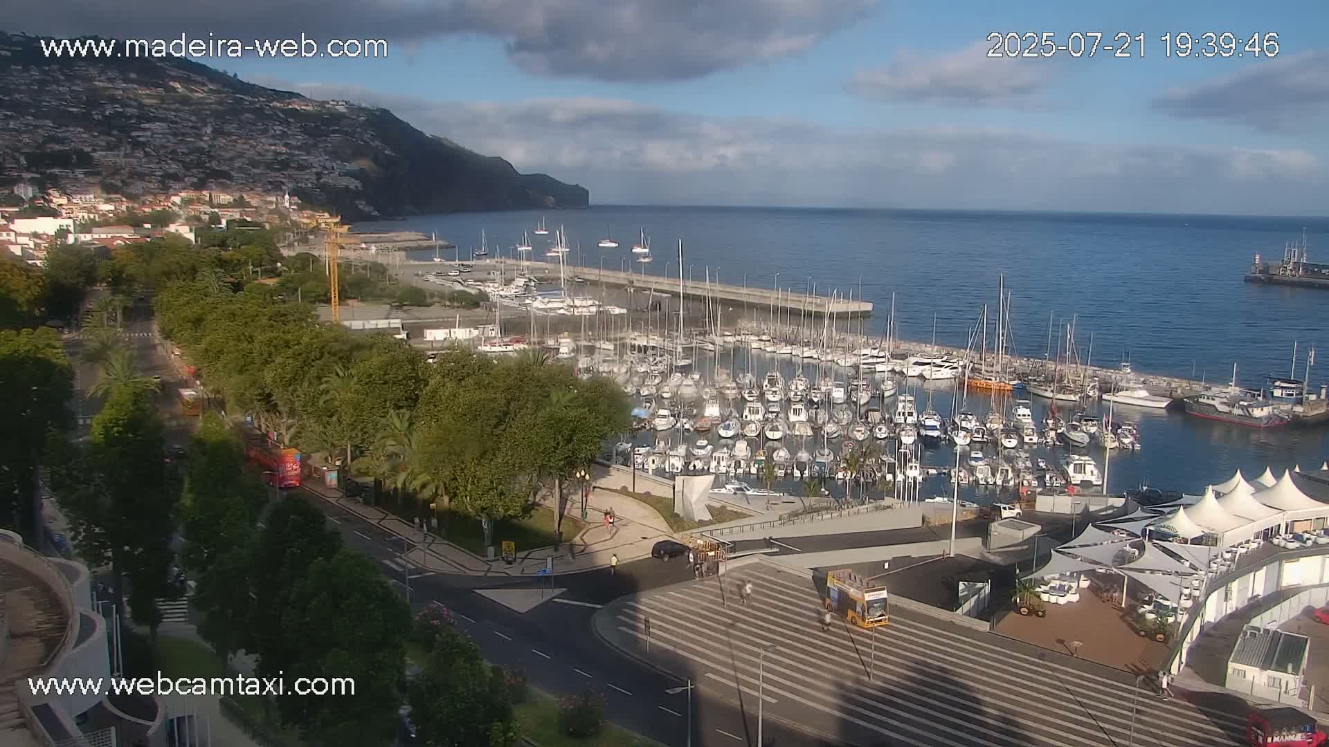 Funchal Marina & Coast Live Cam - Funchal, Madeira, Portugal