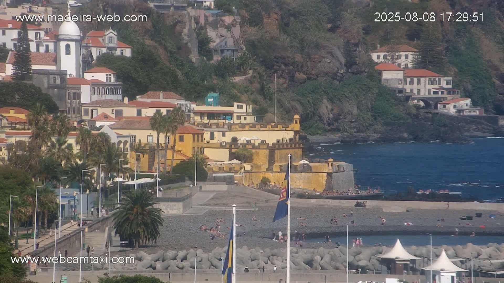 Funchal Marina & Coast Live Cam - Funchal, Madeira, Portugal