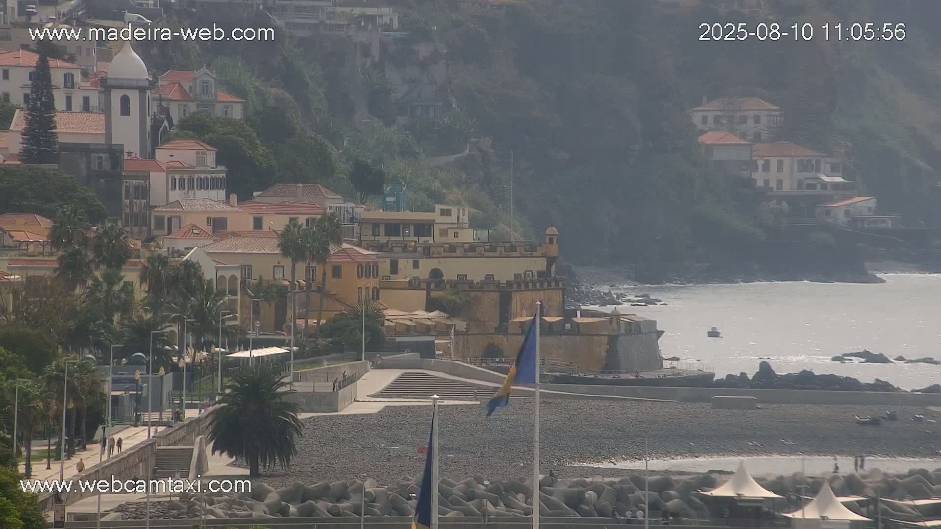 Funchal Marina & Coast Live Cam - Funchal, Madeira, Portugal