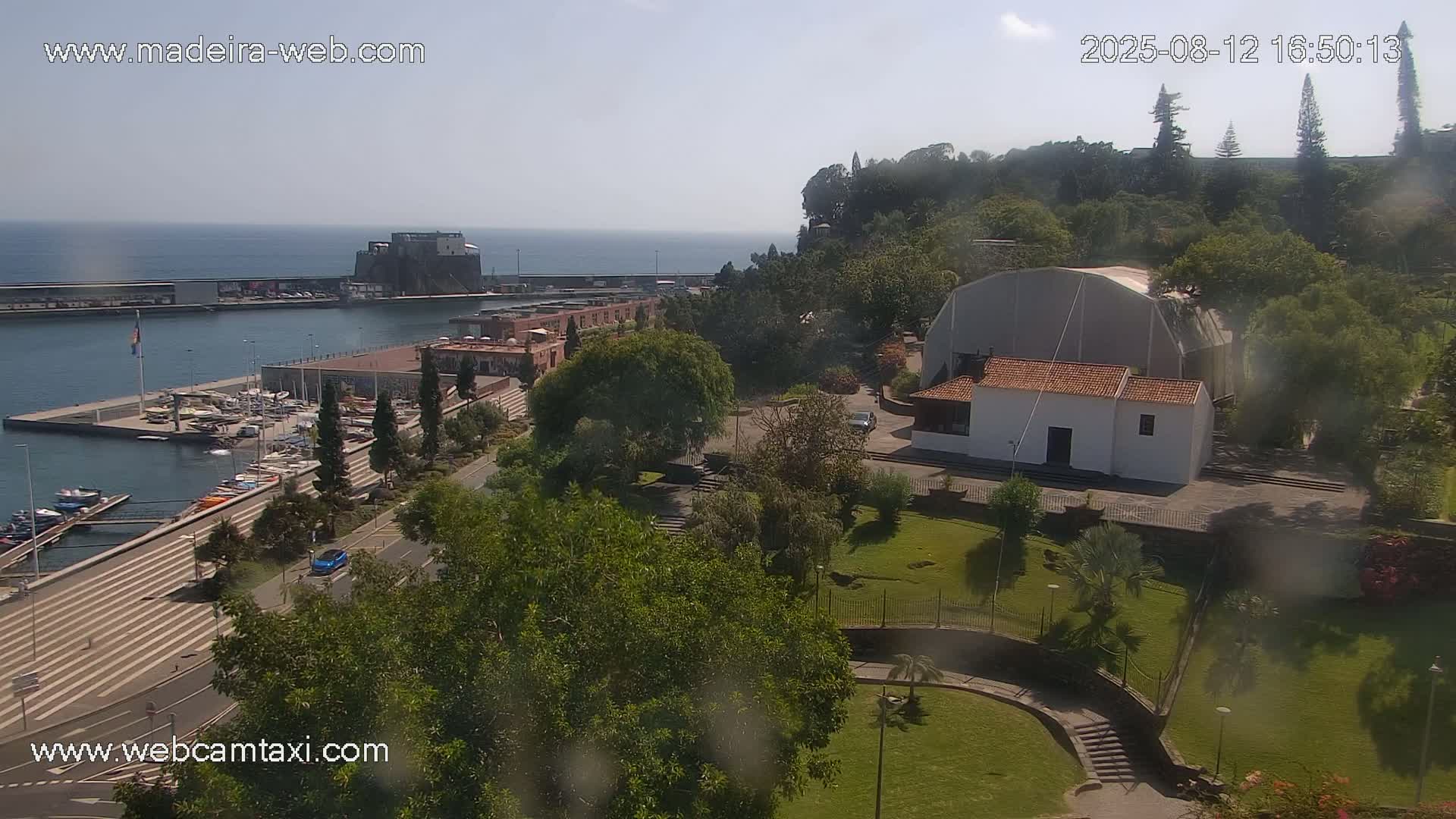 Funchal Marina & Coast Live Cam - Funchal, Madeira, Portugal
