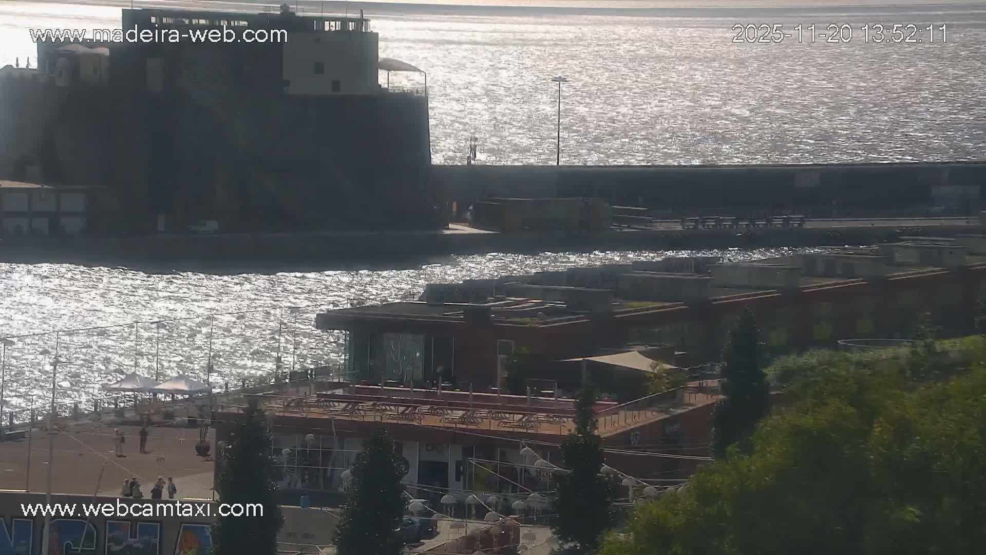 Funchal Marina & Coast Live Cam - Funchal, Madeira, Portugal