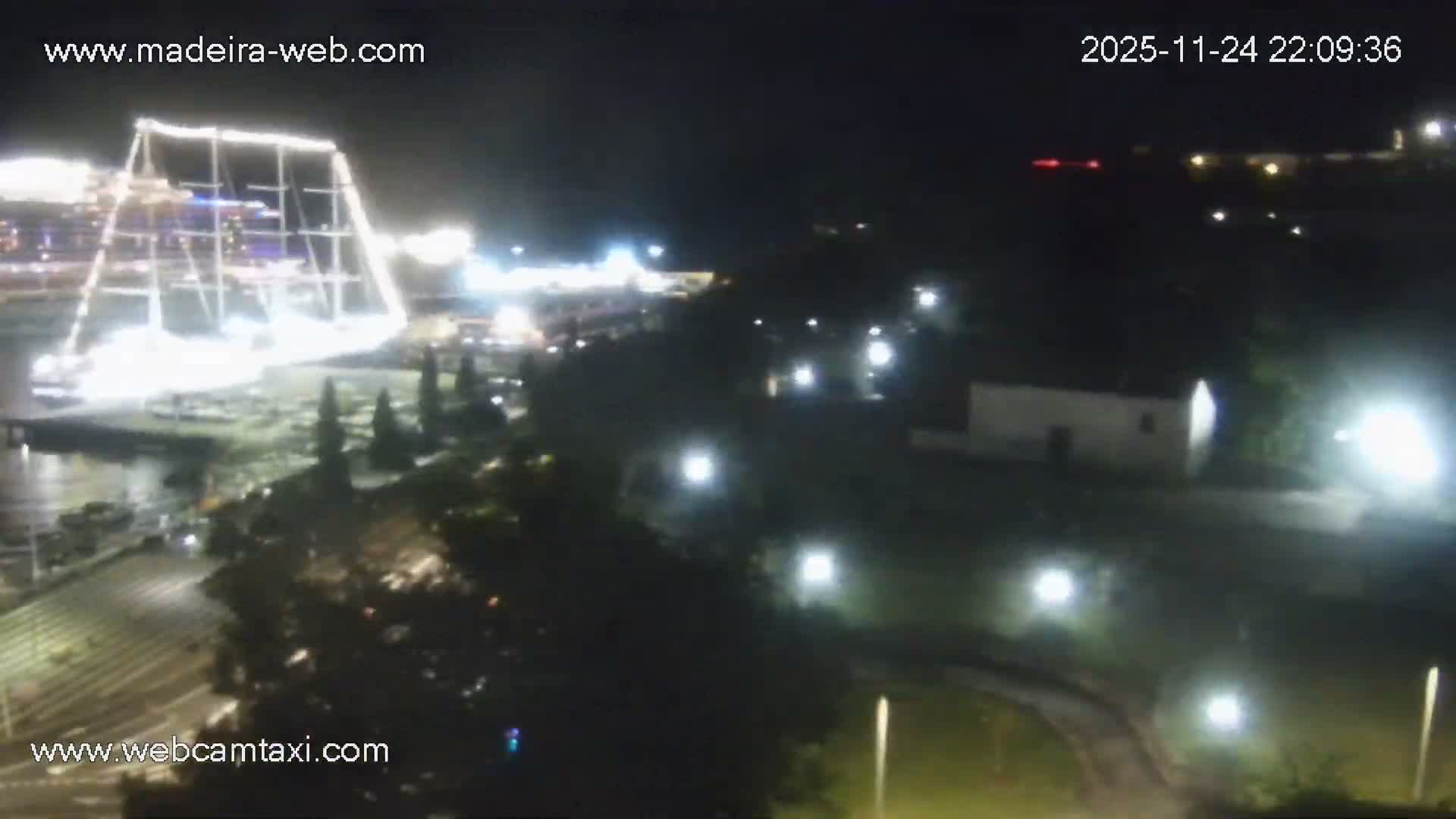 Funchal Marina & Coast Live Cam - Funchal, Madeira, Portugal