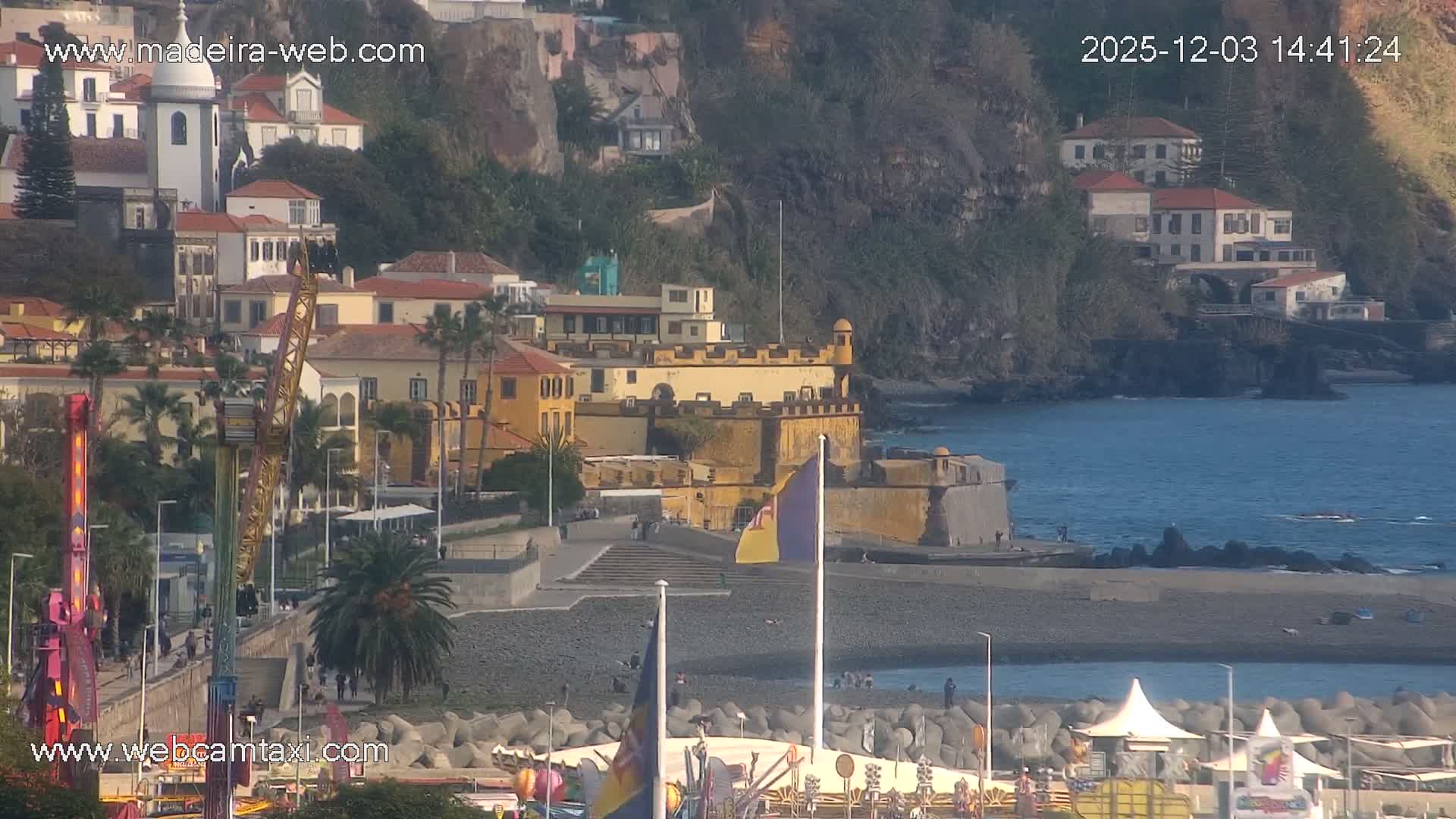 Funchal Marina & Coast Live Cam - Funchal, Madeira, Portugal