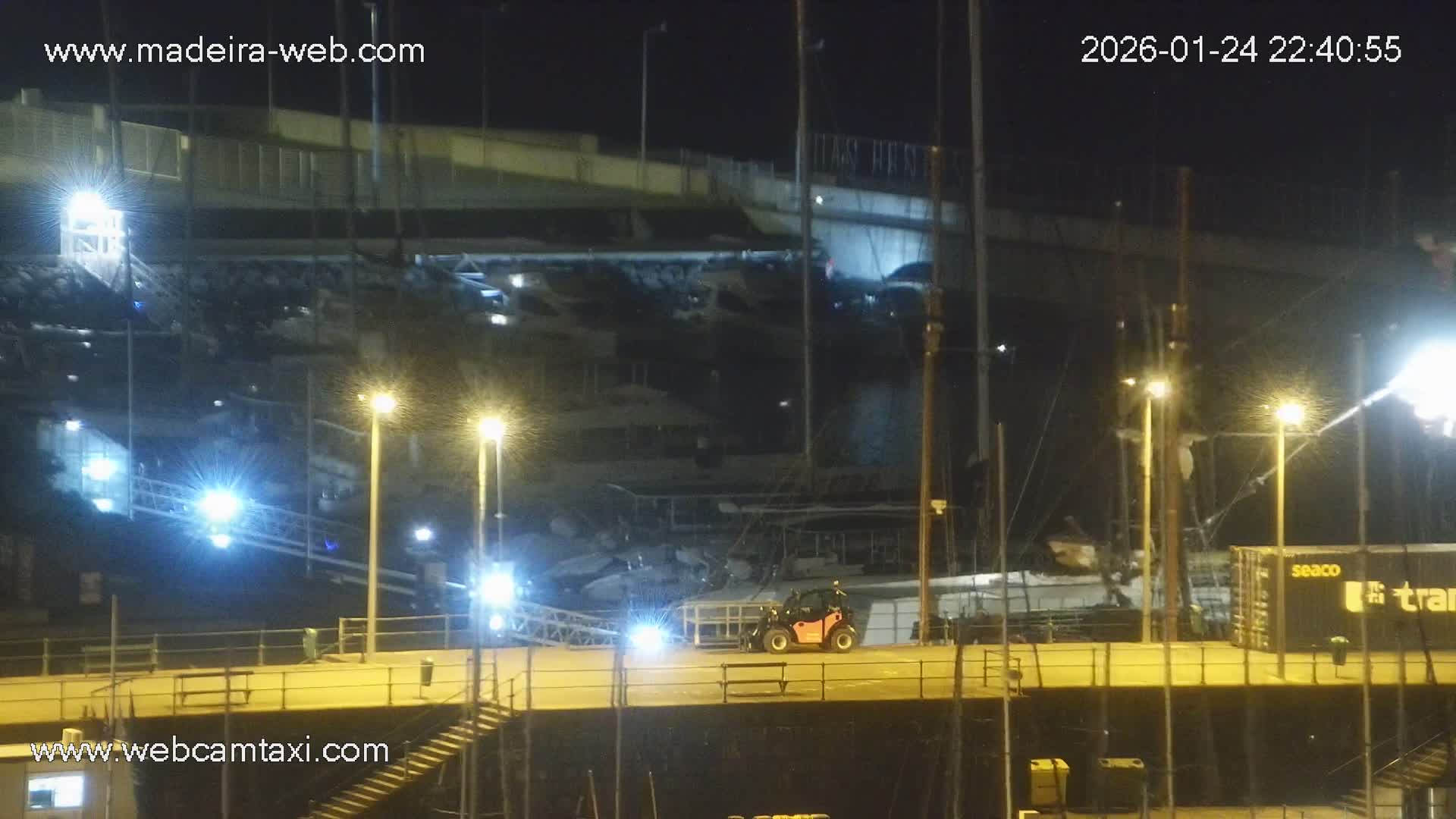 Funchal Marina & Coast Live Cam - Funchal, Madeira, Portugal