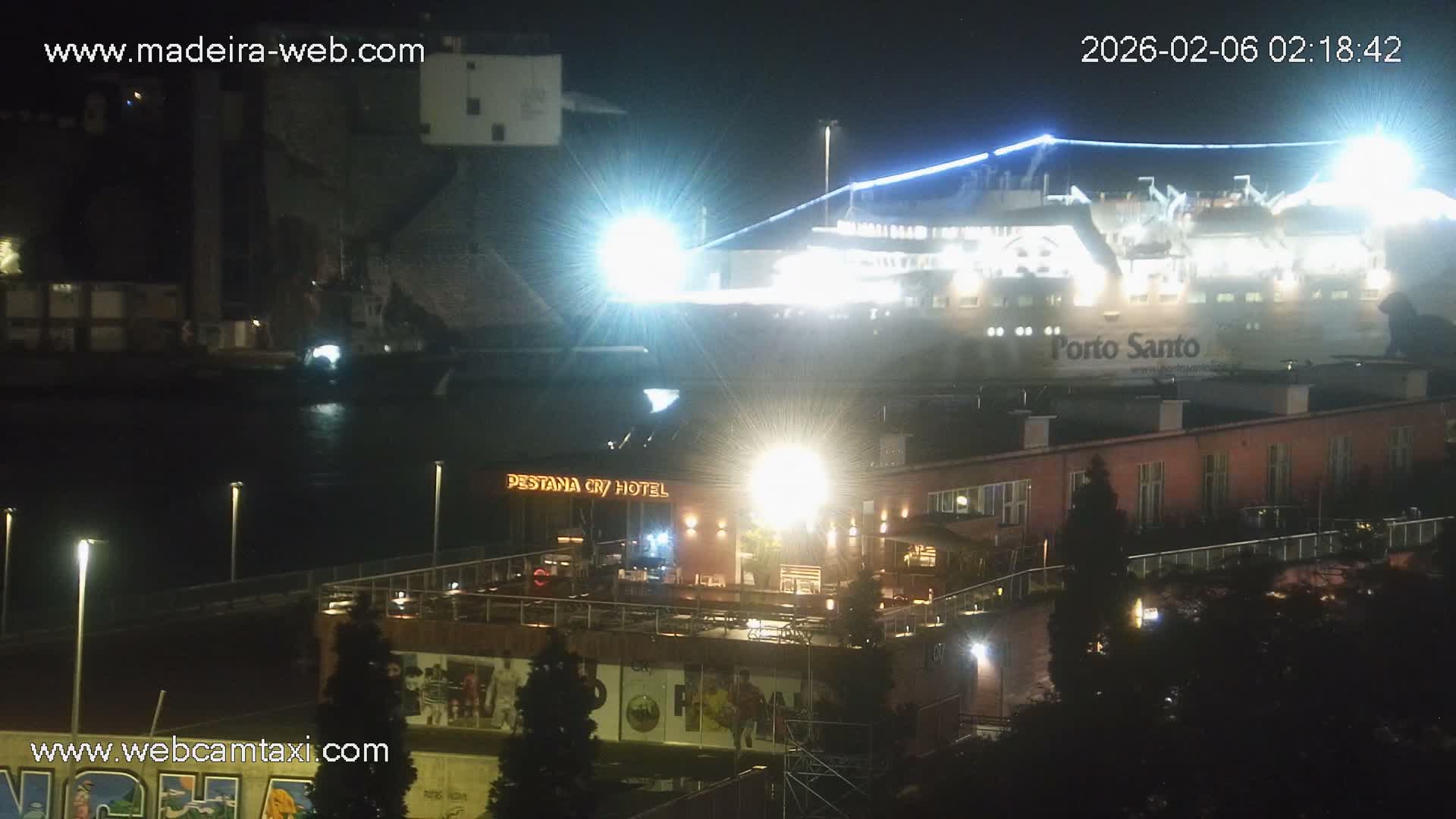 Funchal Marina & Coast Live Cam - Funchal, Madeira, Portugal