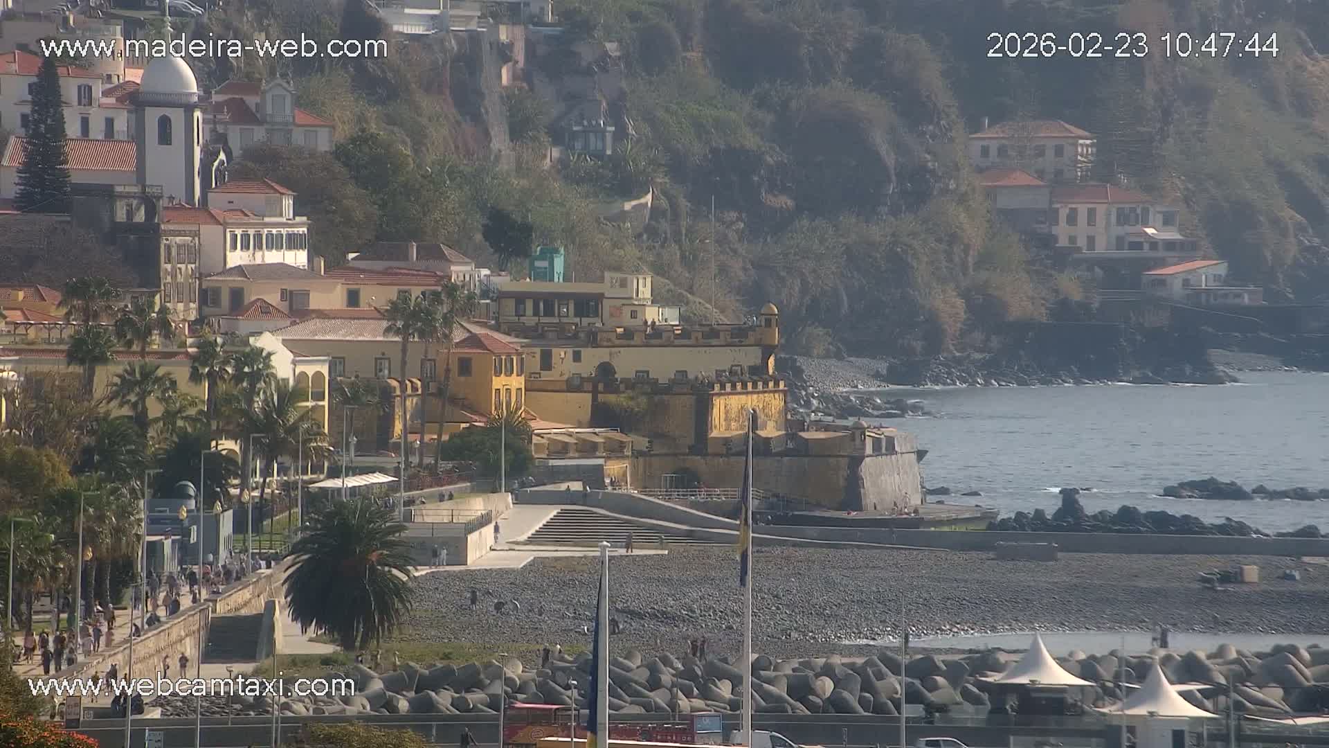 Funchal Marina & Coast Live Cam - Funchal, Madeira, Portugal