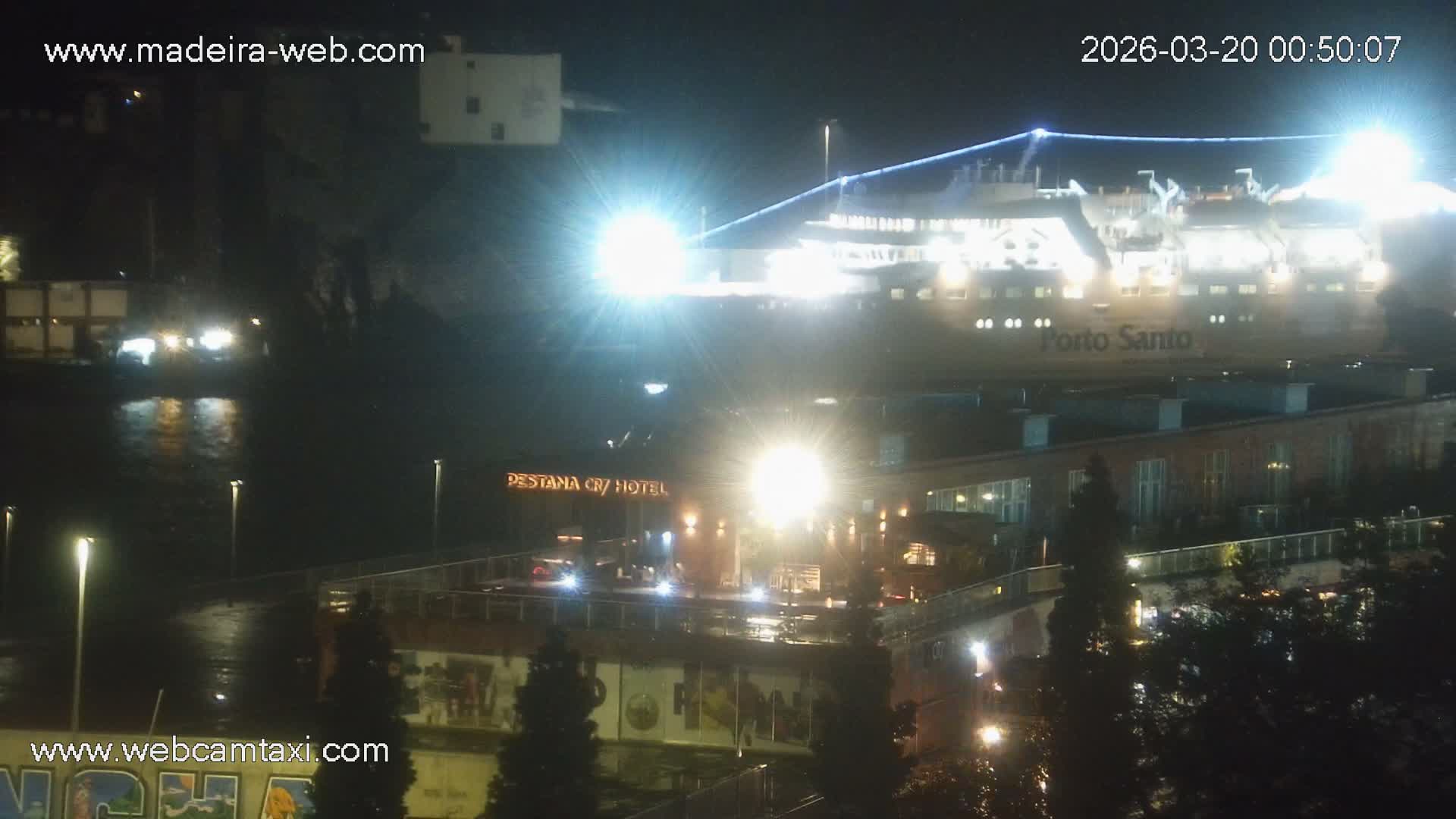 Funchal Marina & Coast Live Cam - Funchal, Madeira, Portugal