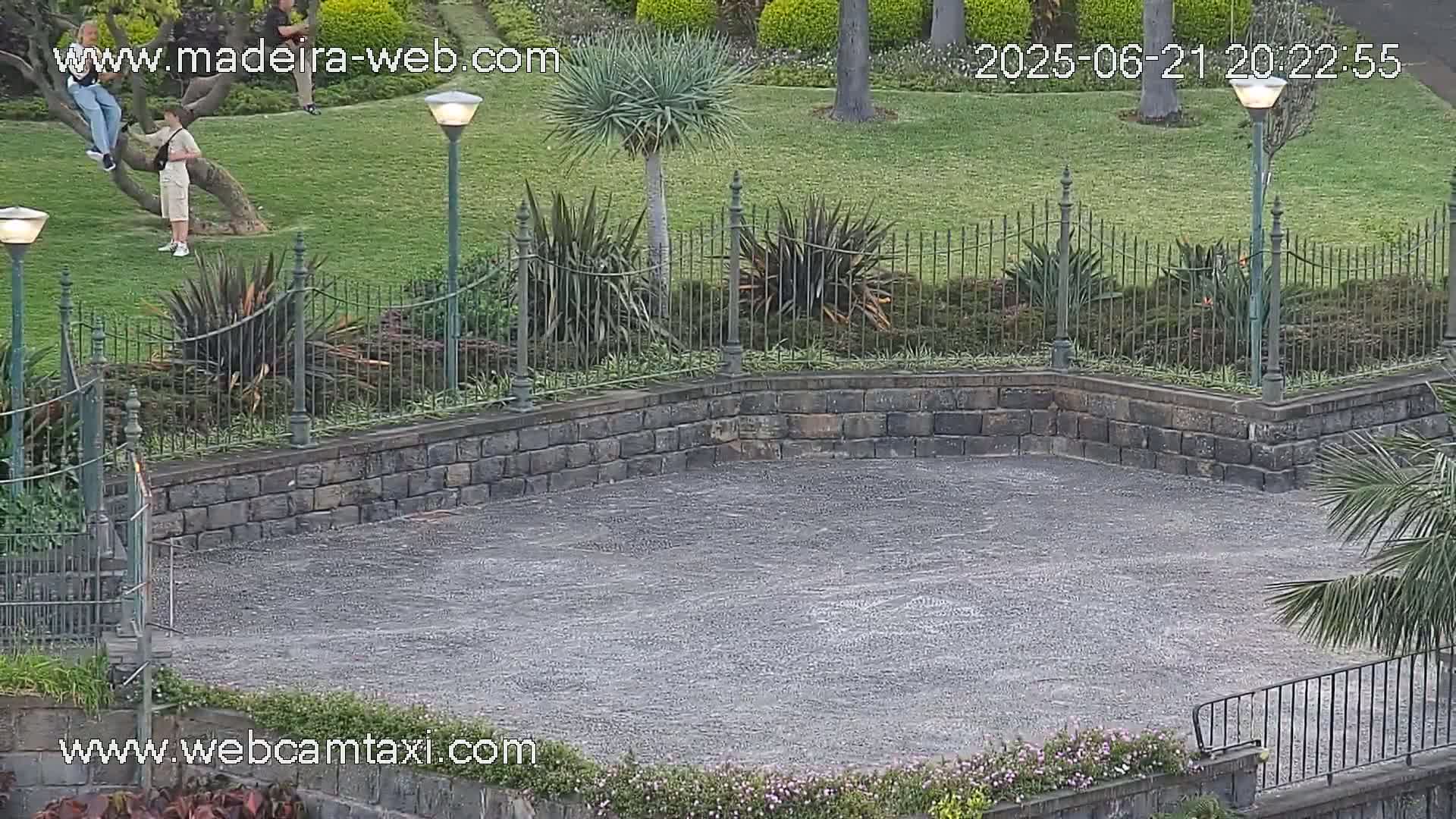 Funchal Coast Live Cam - Funchal, Madeira, Portugal