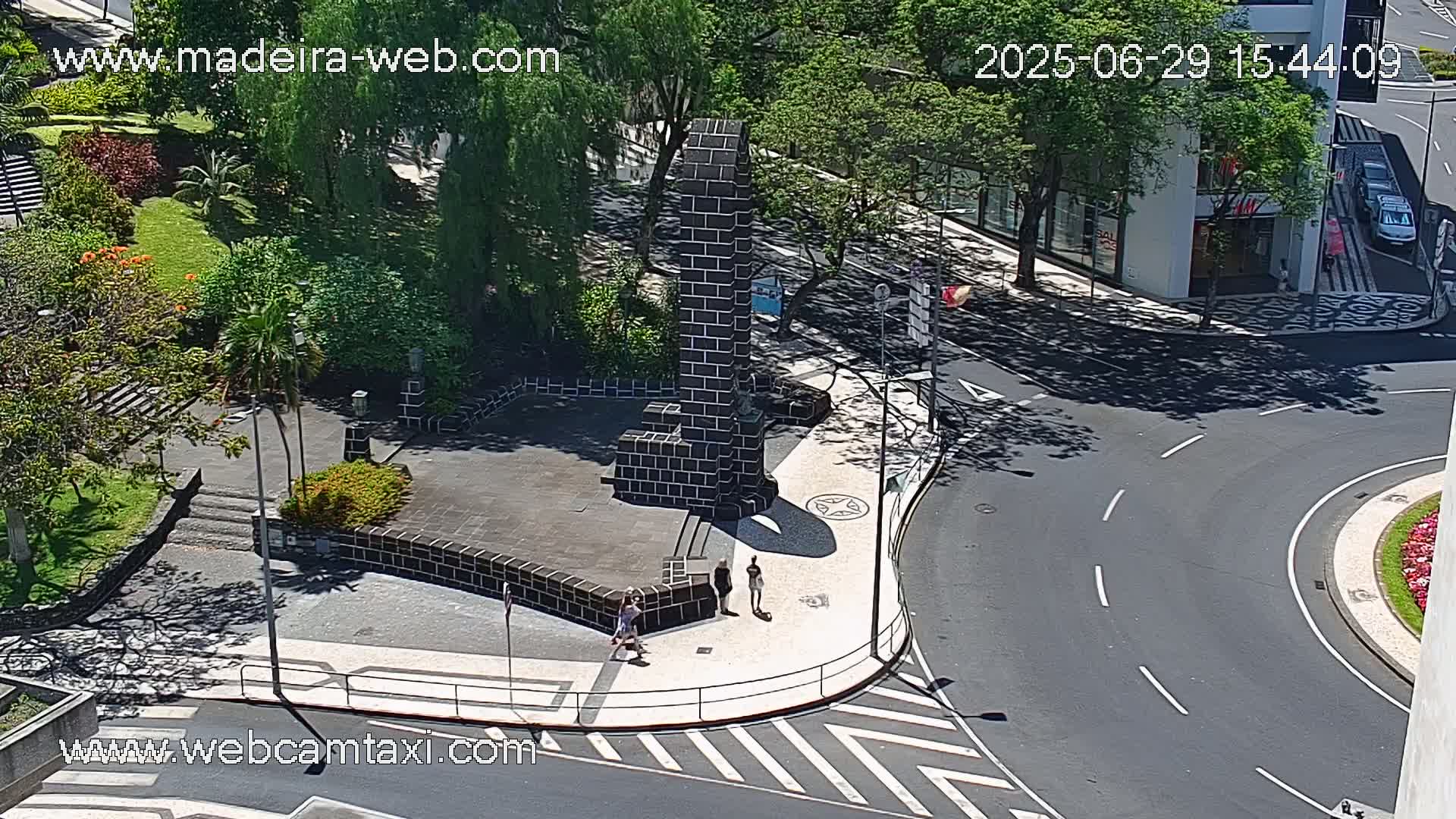 Funchal Coast Live Cam - Funchal, Madeira, Portugal