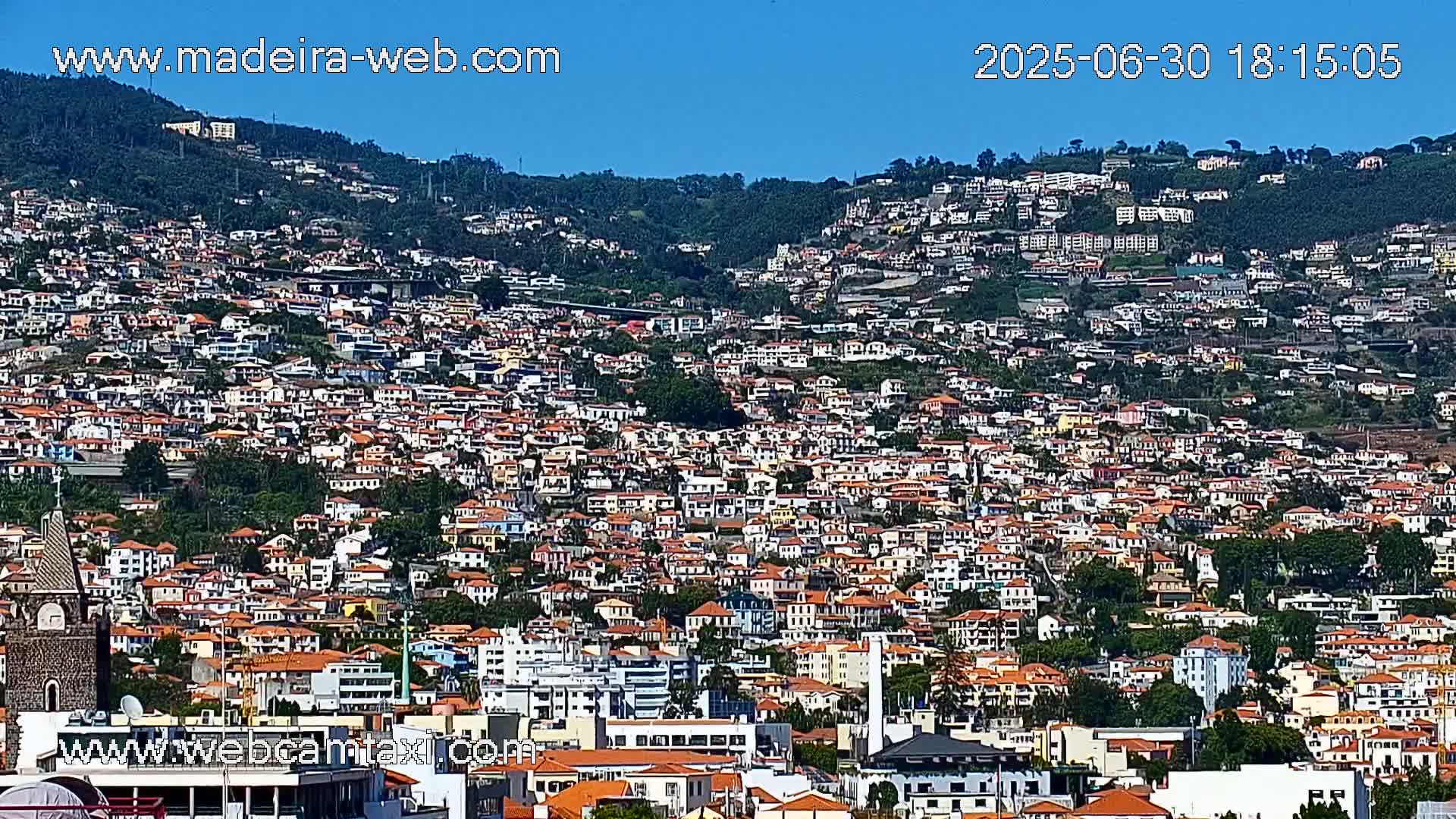 Funchal Coast Live Cam - Funchal, Madeira, Portugal