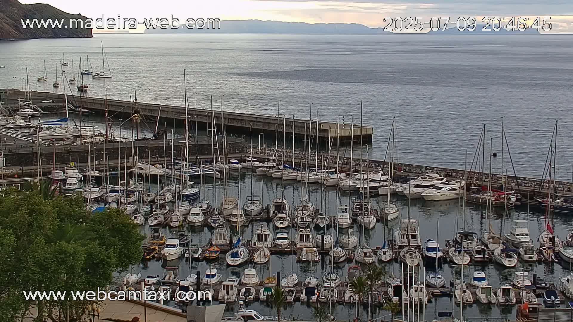 Funchal Coast Live Cam - Funchal, Madeira, Portugal