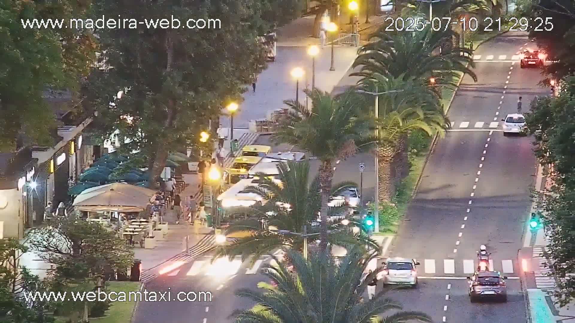 Funchal Coast Live Cam - Funchal, Madeira, Portugal