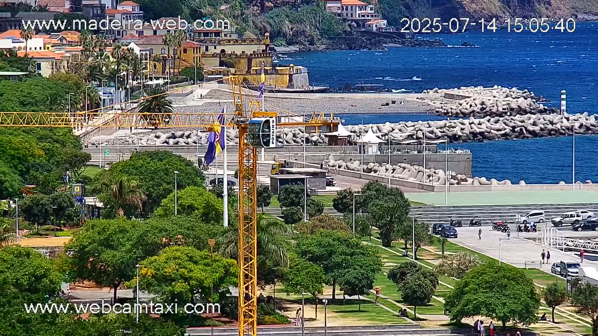 Funchal Coast Live Cam - Funchal, Madeira, Portugal