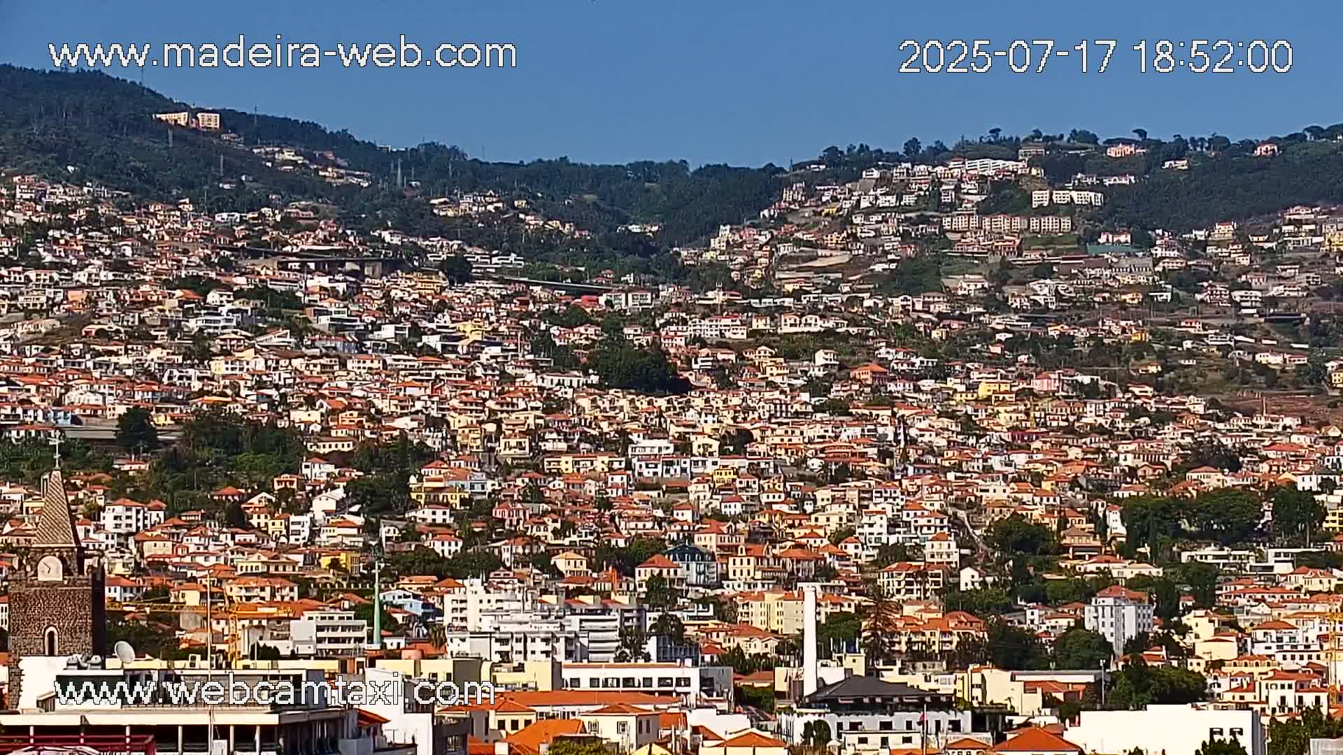 Funchal Coast Live Cam - Funchal, Madeira, Portugal
