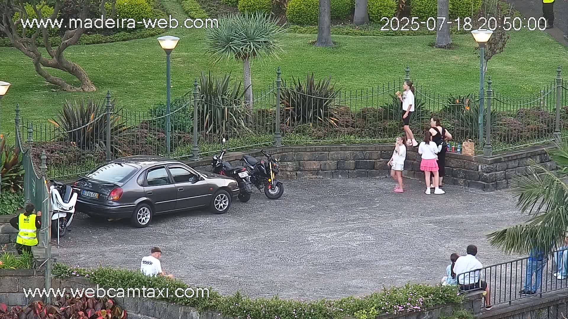 Funchal Coast Live Cam - Funchal, Madeira, Portugal