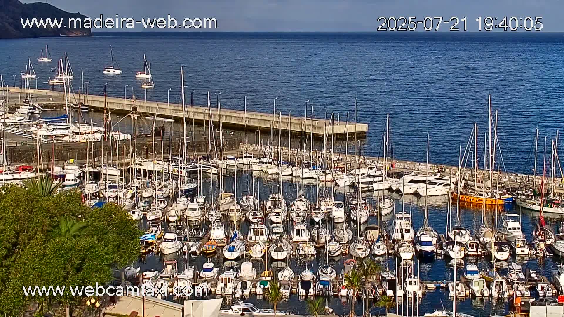 Funchal Coast Live Cam - Funchal, Madeira, Portugal