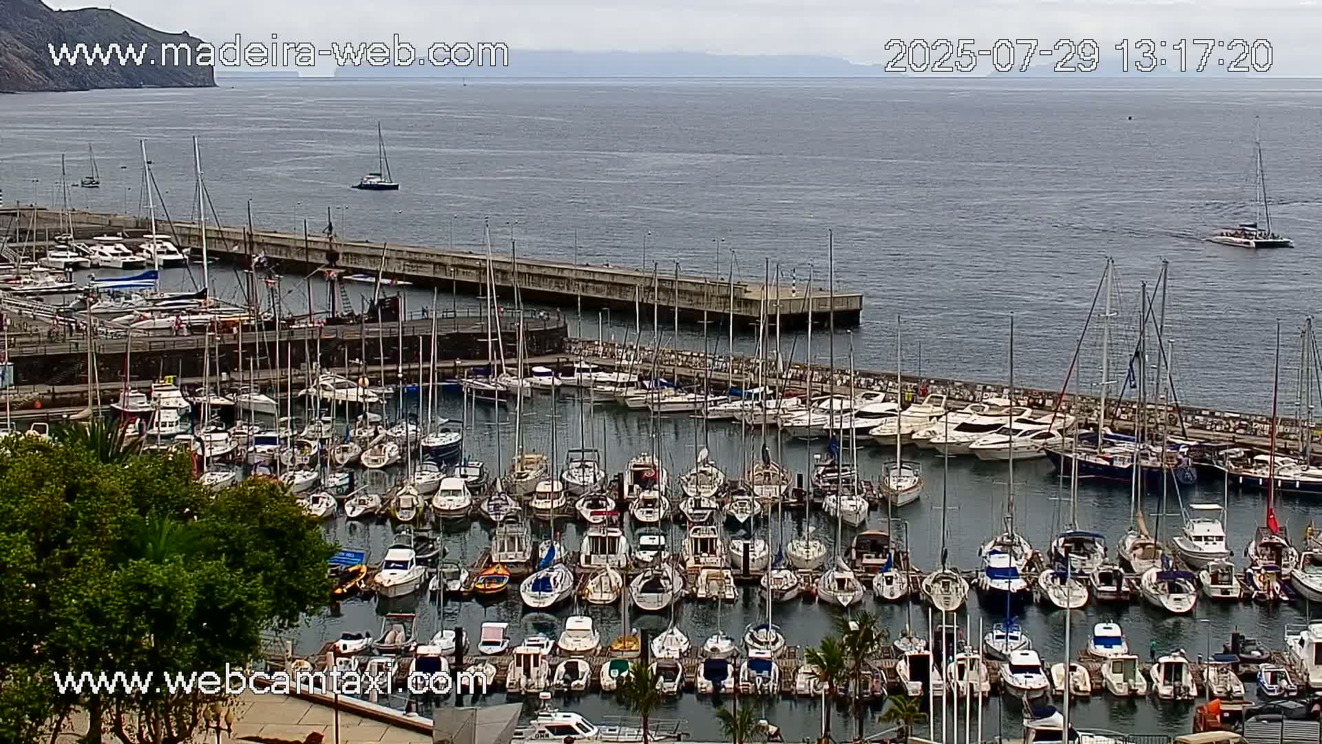 Funchal Coast Live Cam - Funchal, Madeira, Portugal
