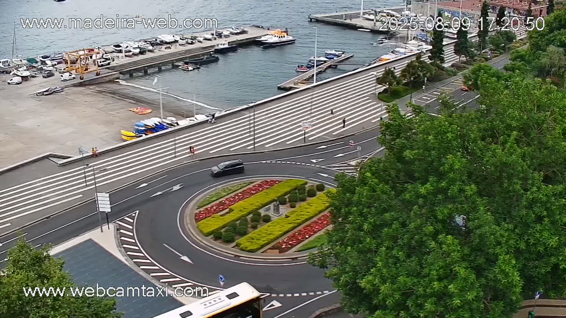 Funchal Coast Live Cam - Funchal, Madeira, Portugal
