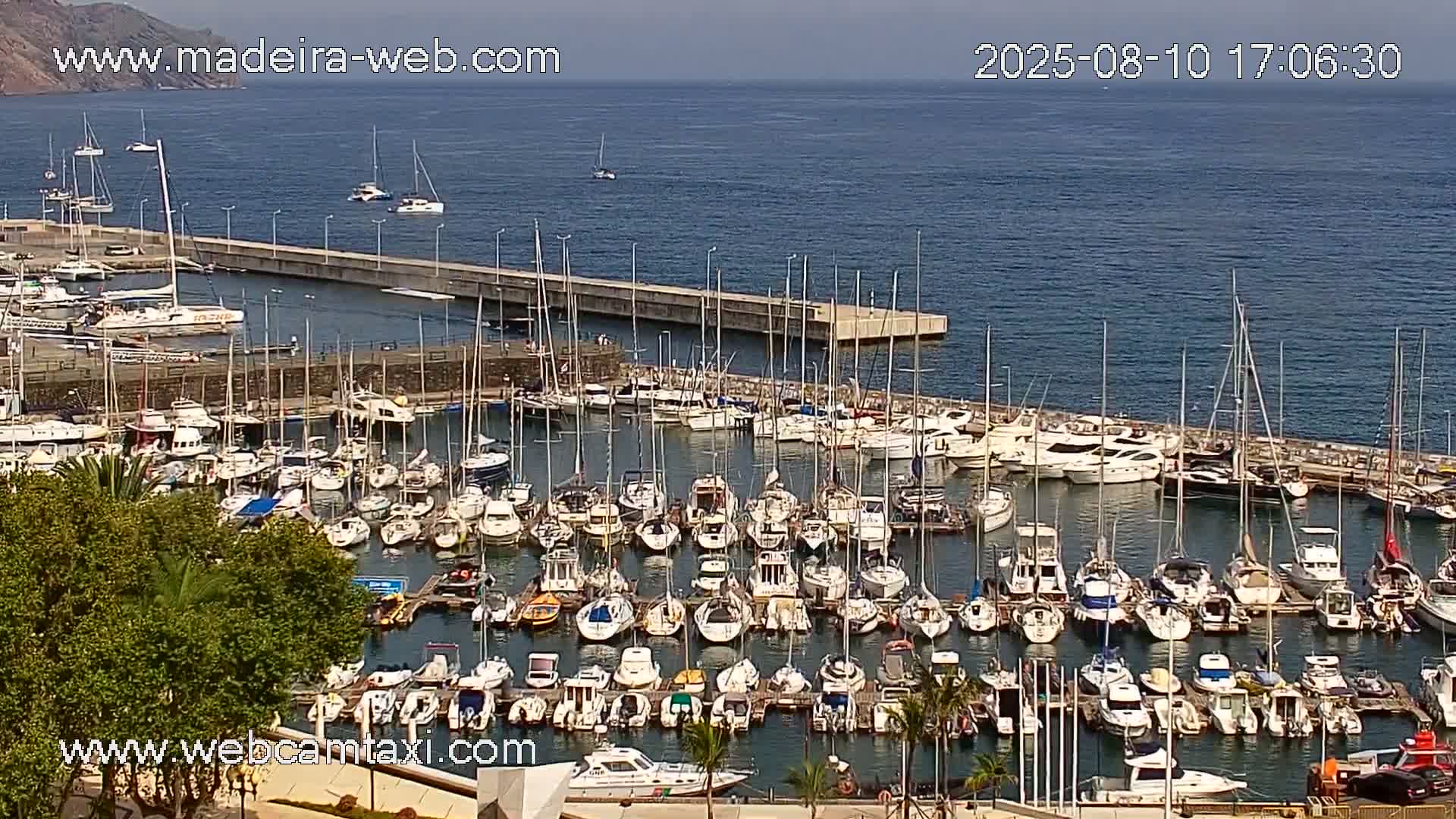 Funchal Coast Live Cam - Funchal, Madeira, Portugal