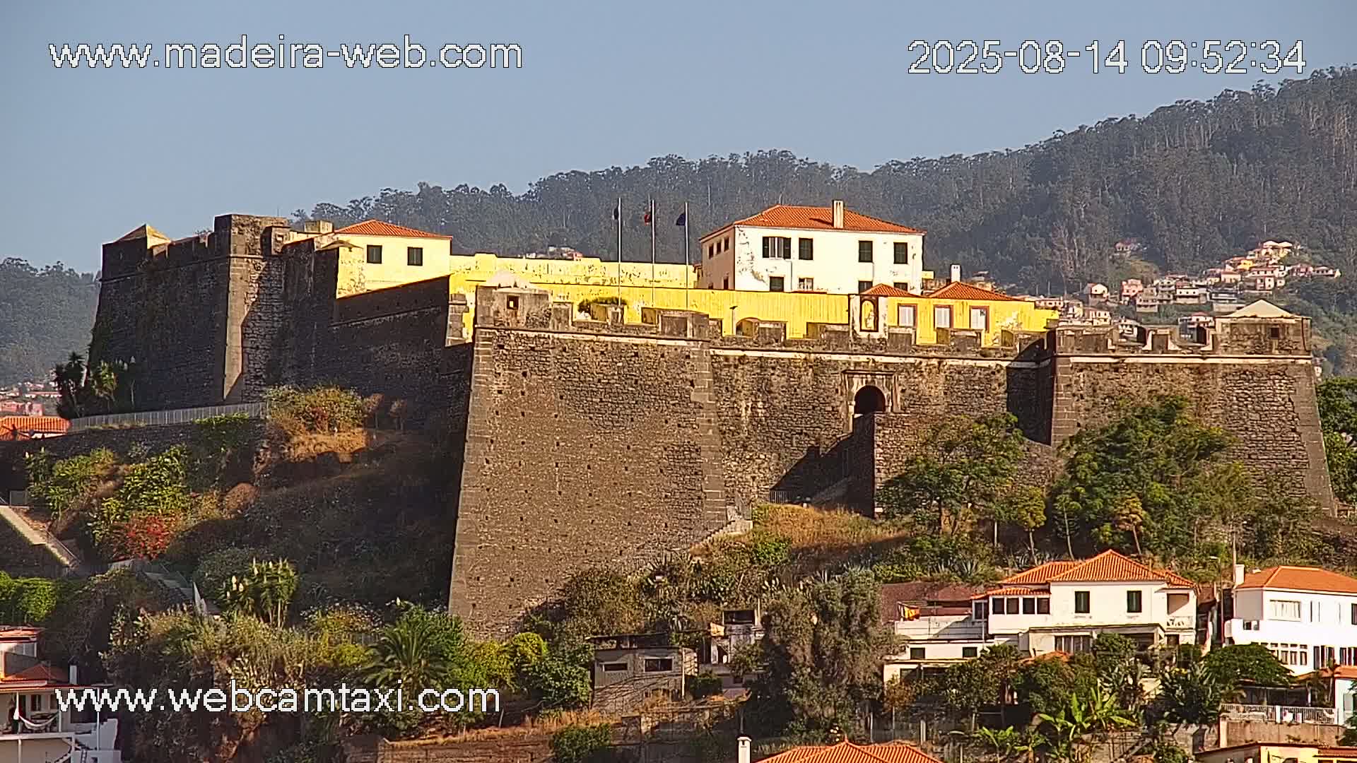 Funchal Coast Live Cam - Funchal, Madeira, Portugal