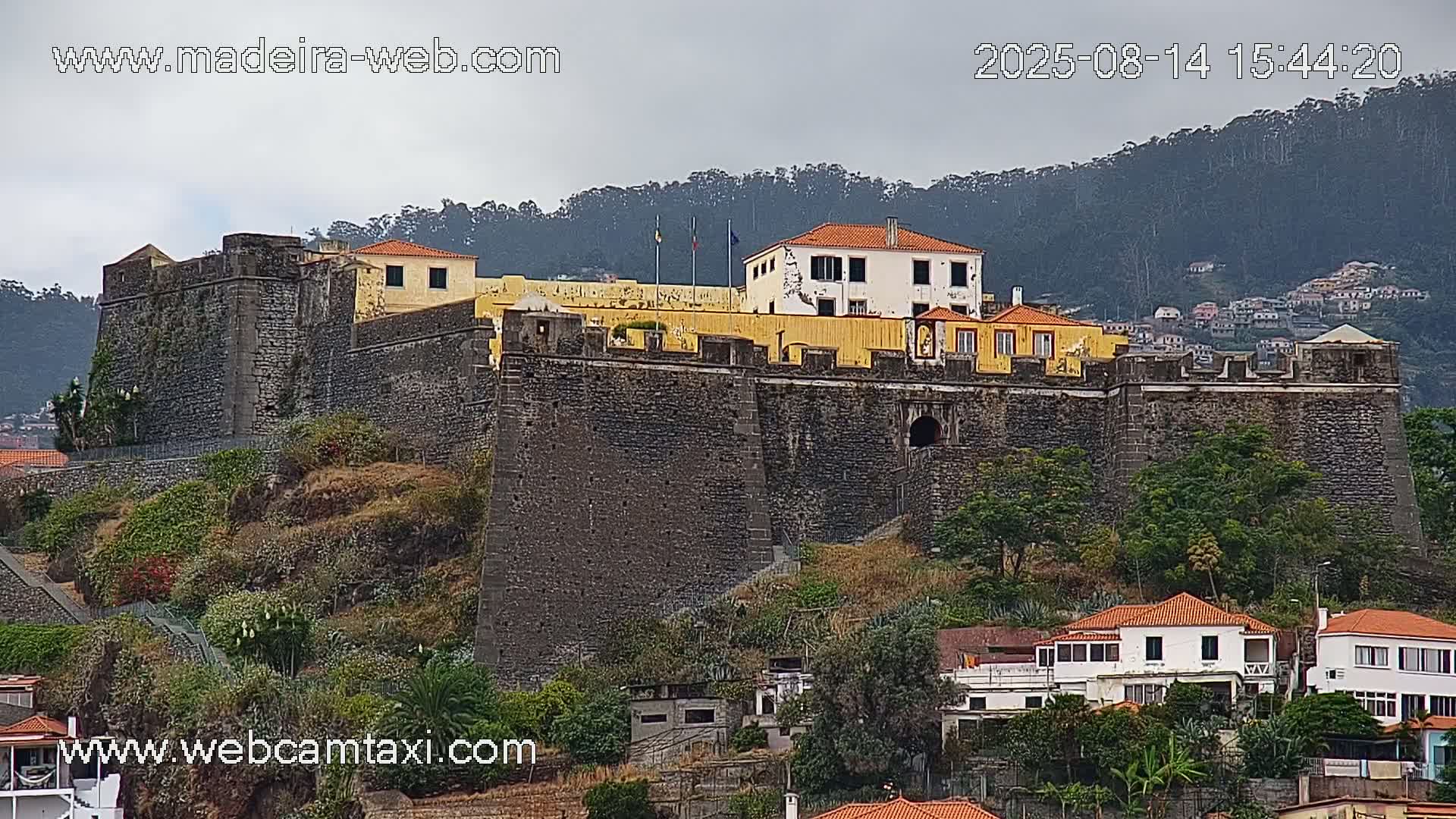 Funchal Coast Live Cam - Funchal, Madeira, Portugal