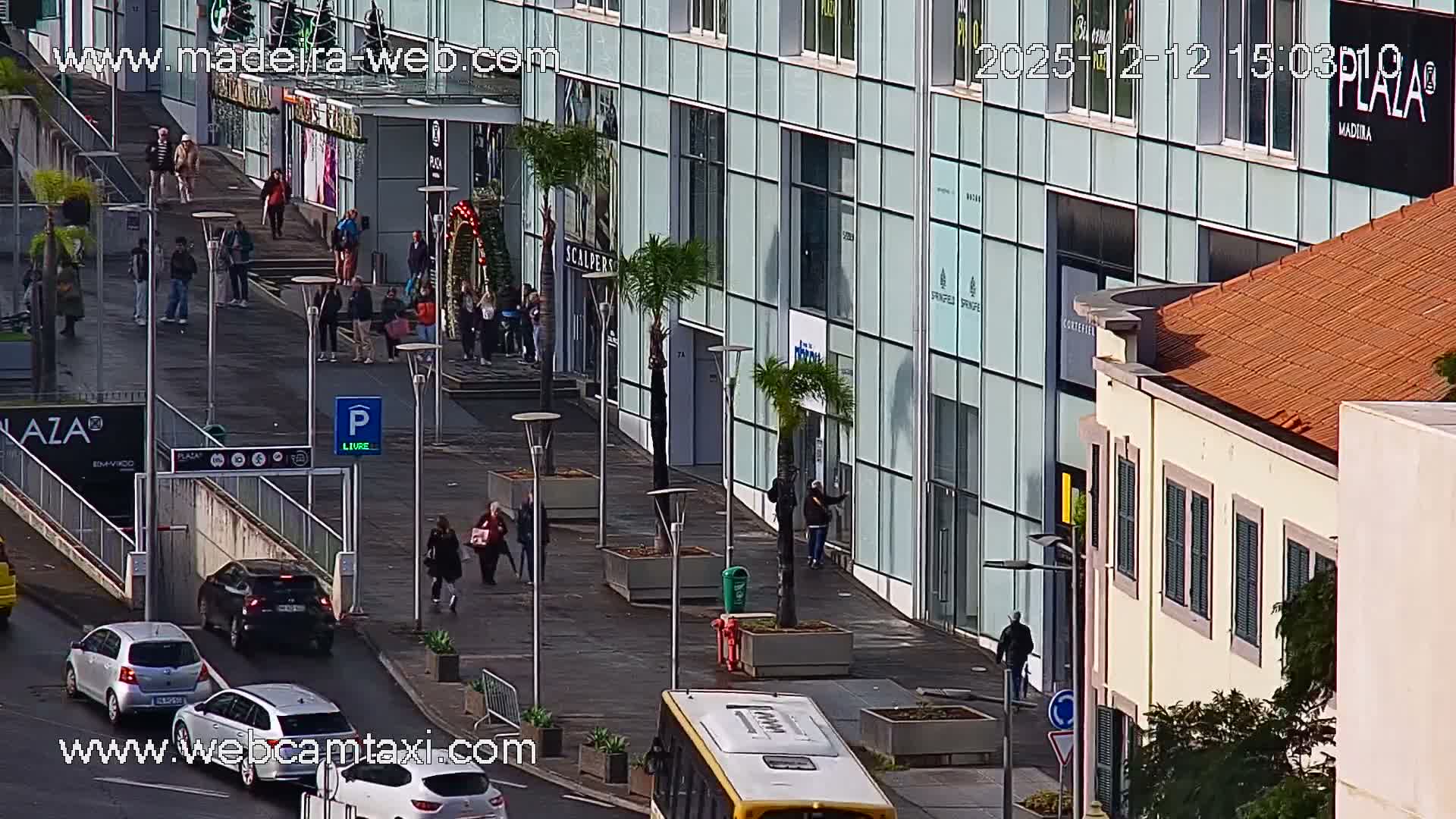 Funchal Coast Live Cam - Funchal, Madeira, Portugal