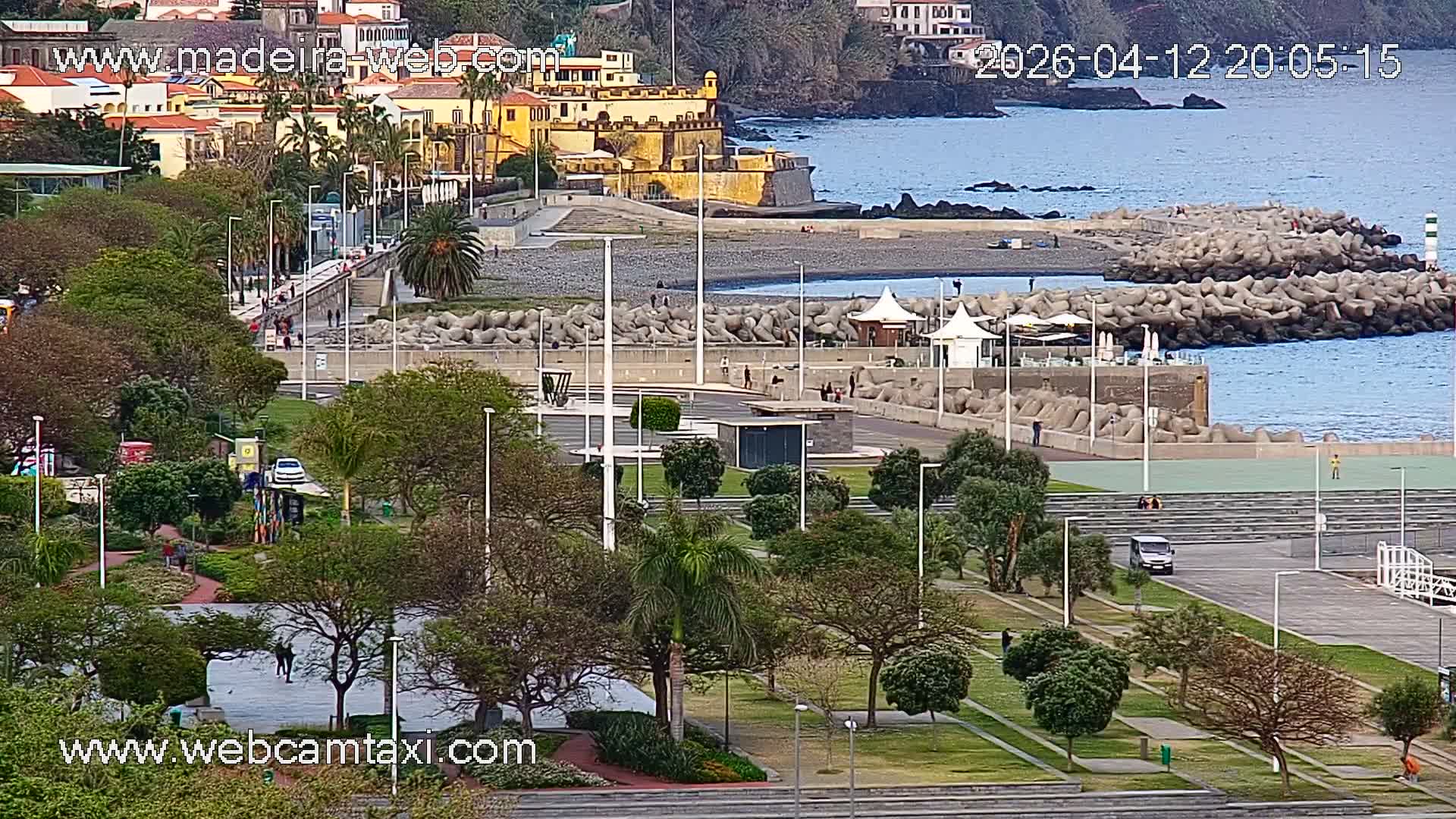 Funchal Coast Live Cam - Funchal, Madeira, Portugal